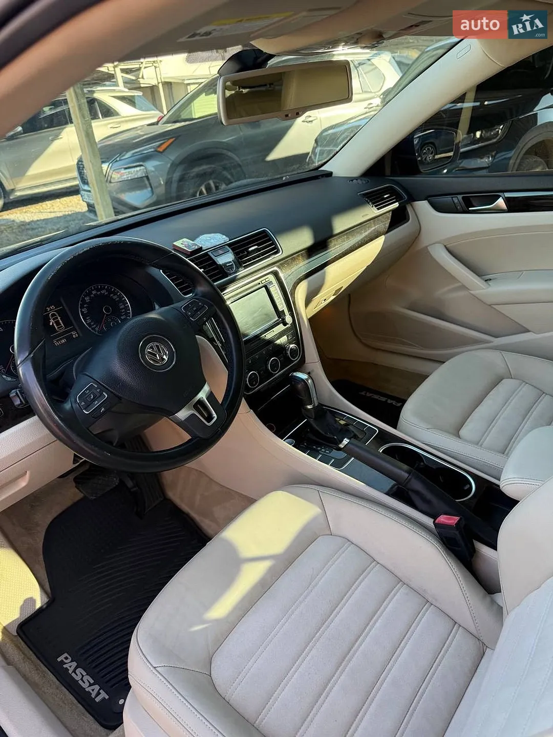 2013 Volkswagen Passat - мініатюра 16