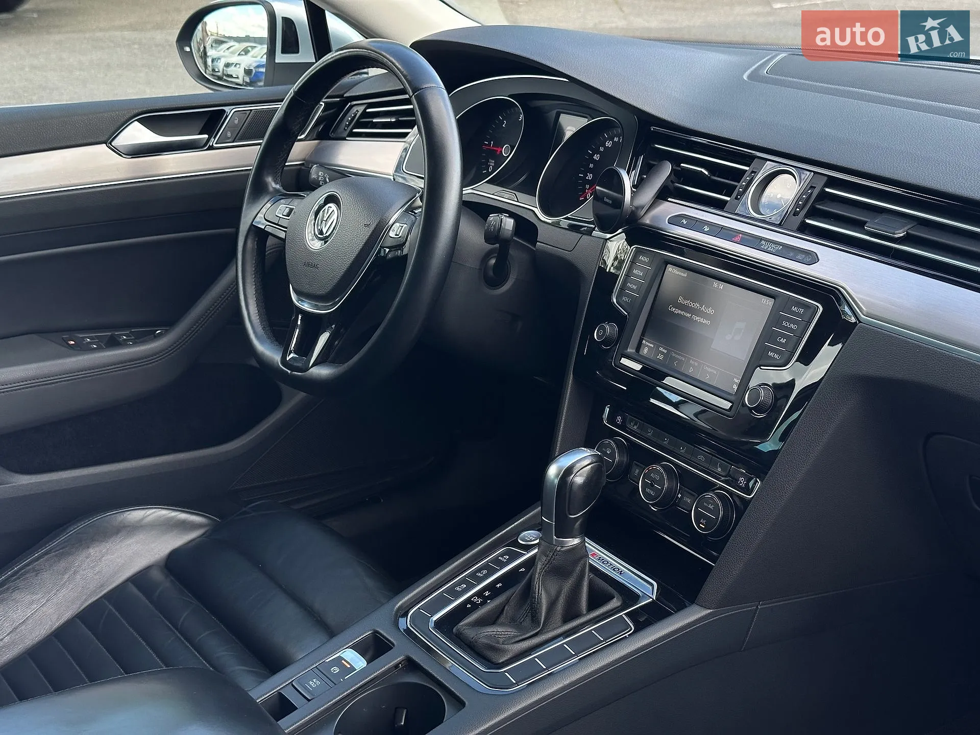 2014 Volkswagen Passat - мініатюра 40