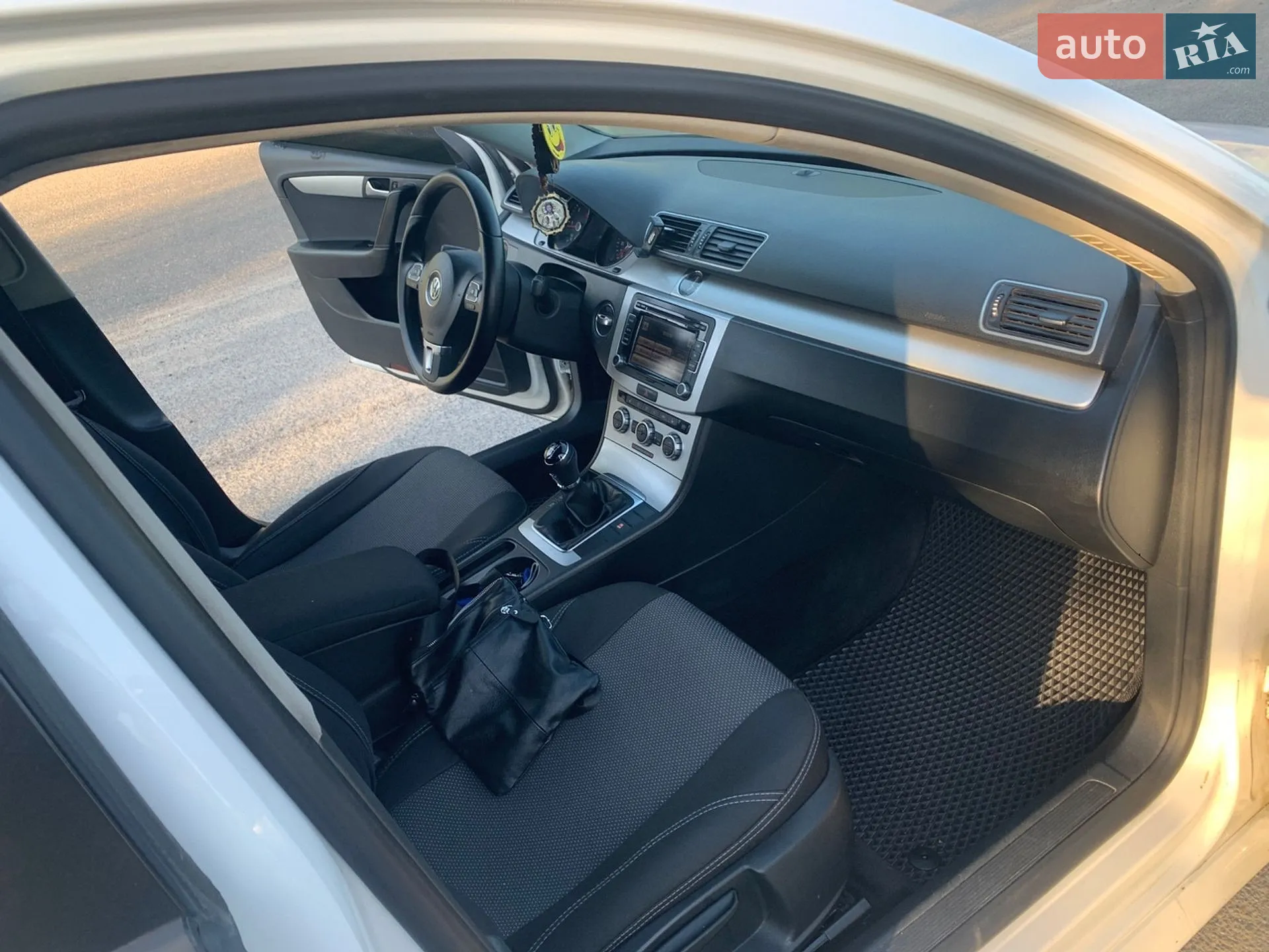 2013 Volkswagen Passat - мініатюра 11