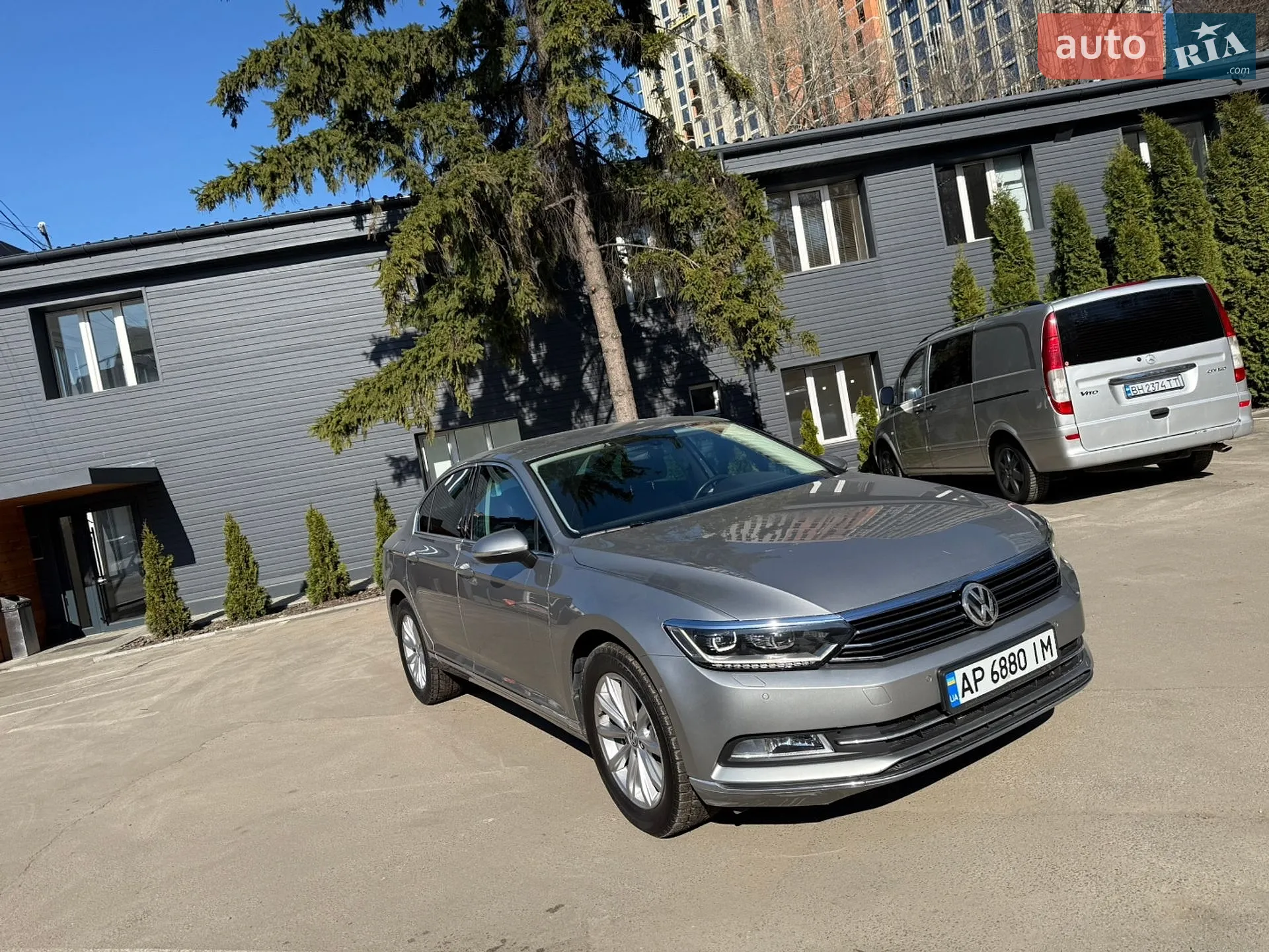2016 Volkswagen Passat - мініатюра 2