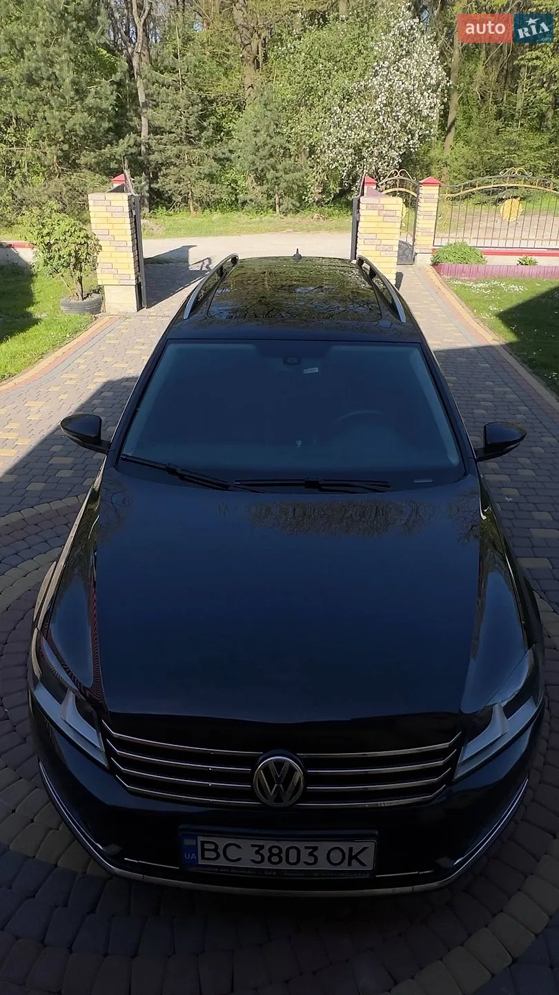 2010 Volkswagen Passat - мініатюра 11