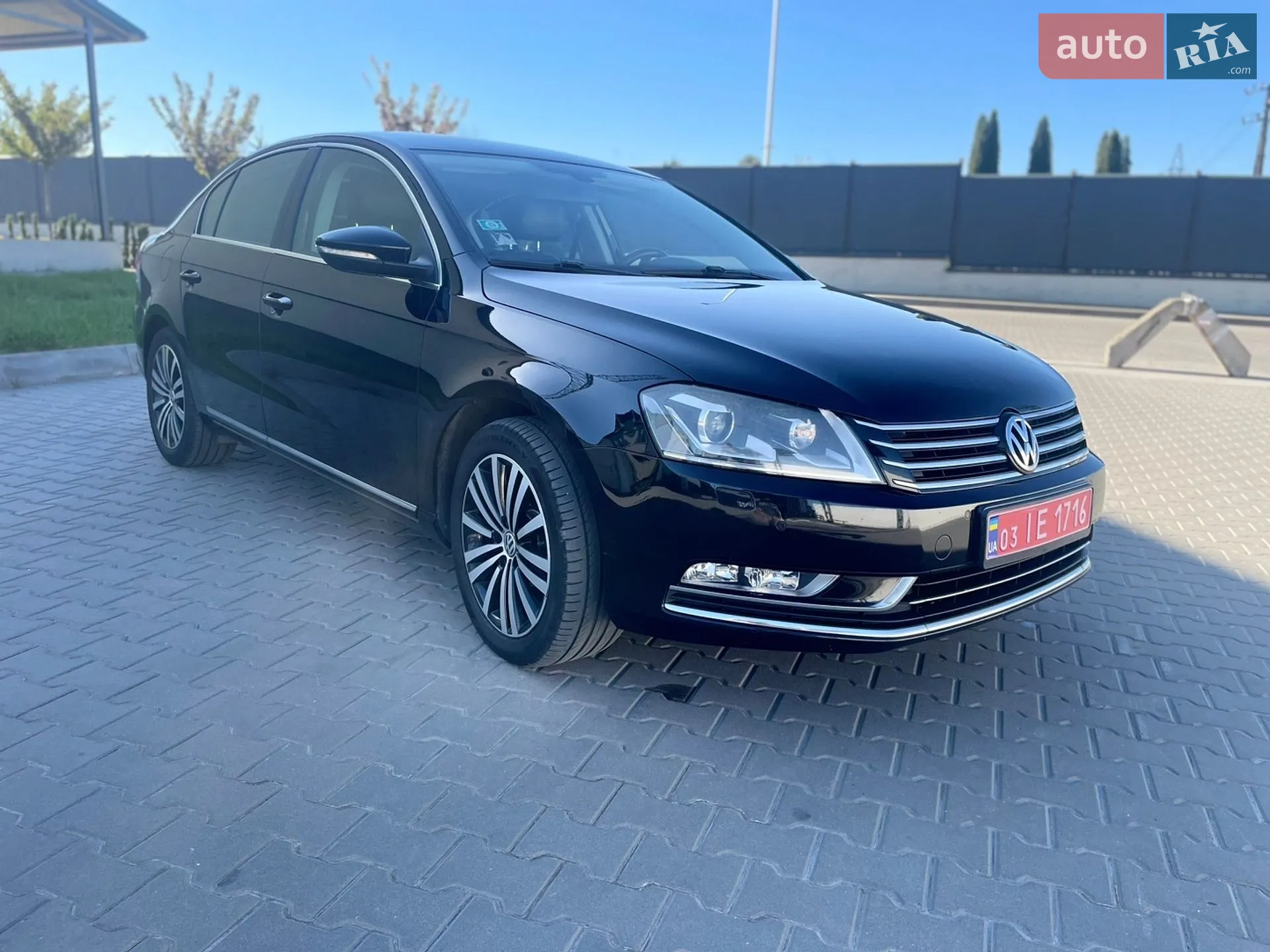 2013 Volkswagen Passat - мініатюра 3