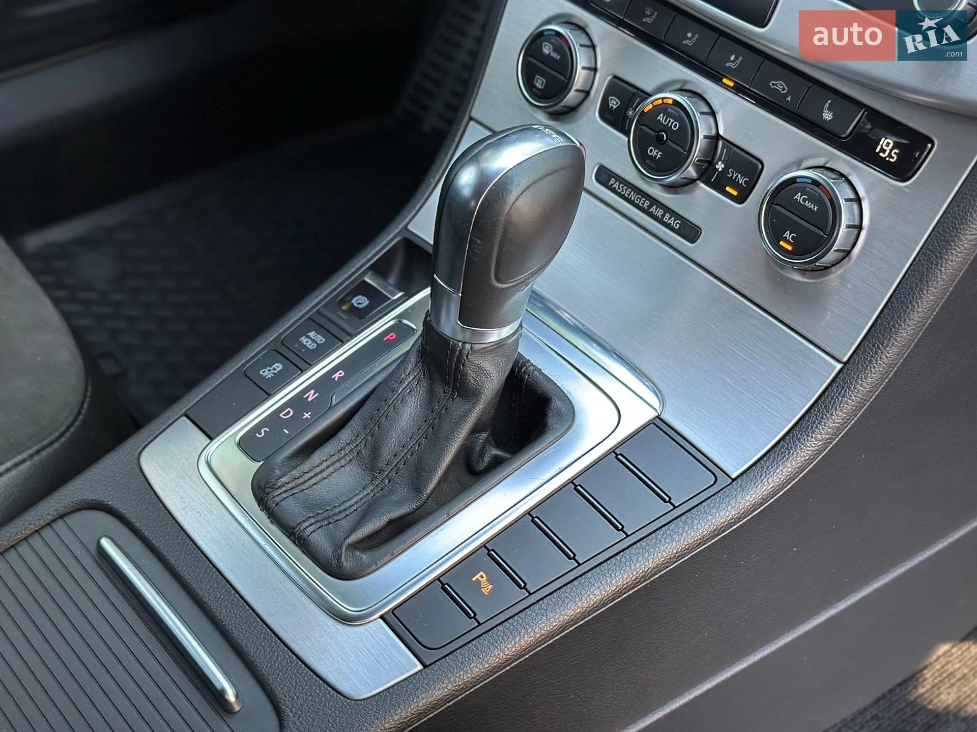 2011 Volkswagen Passat - мініатюра 39