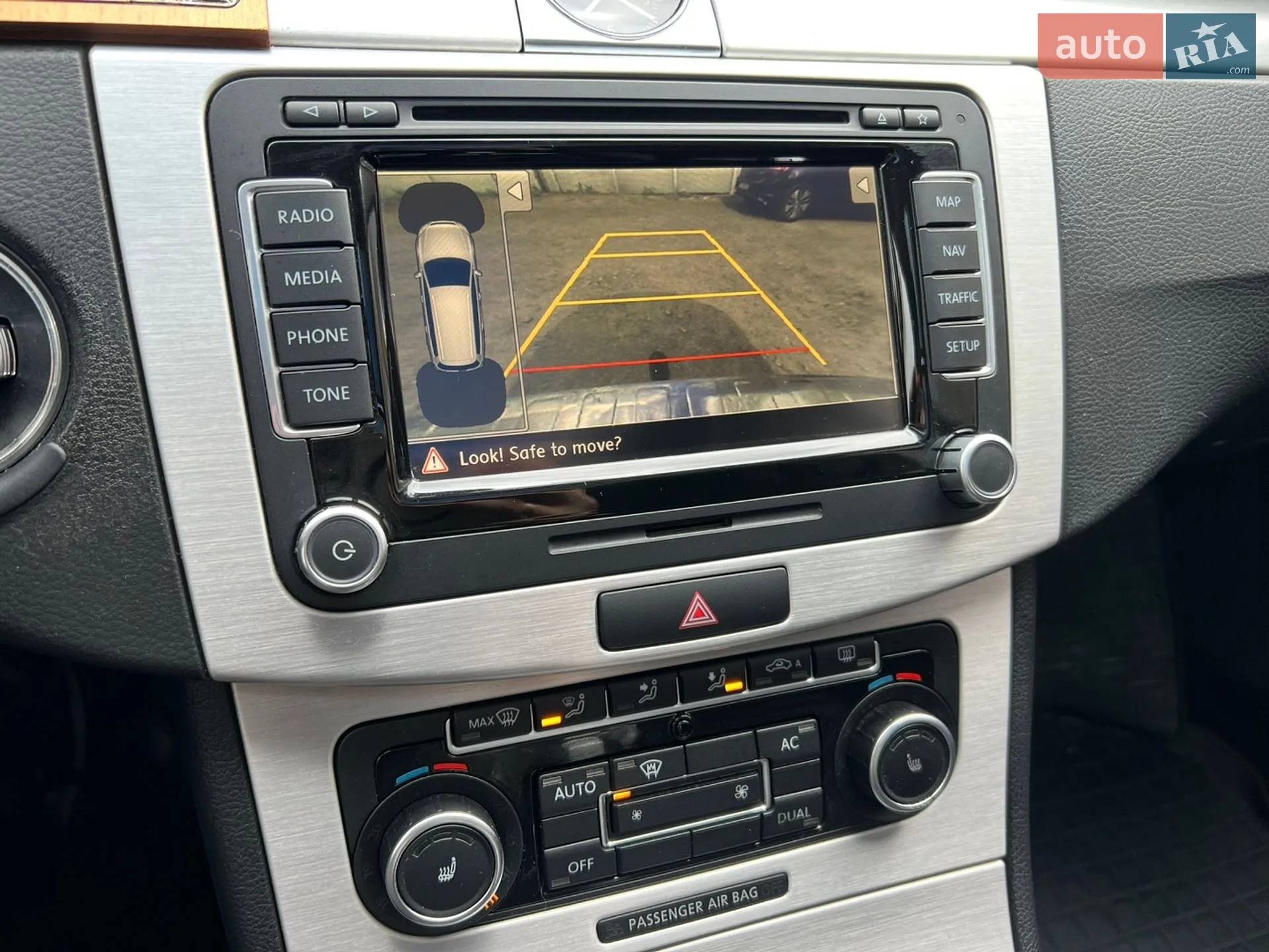 2011 Volkswagen Passat - мініатюра 19