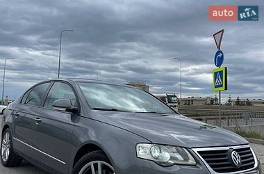 Седан Volkswagen Passat 2006 в Львове