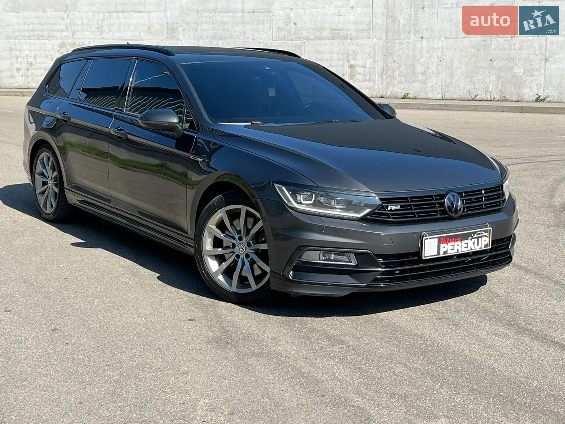 2018 Volkswagen Passat - фото 1