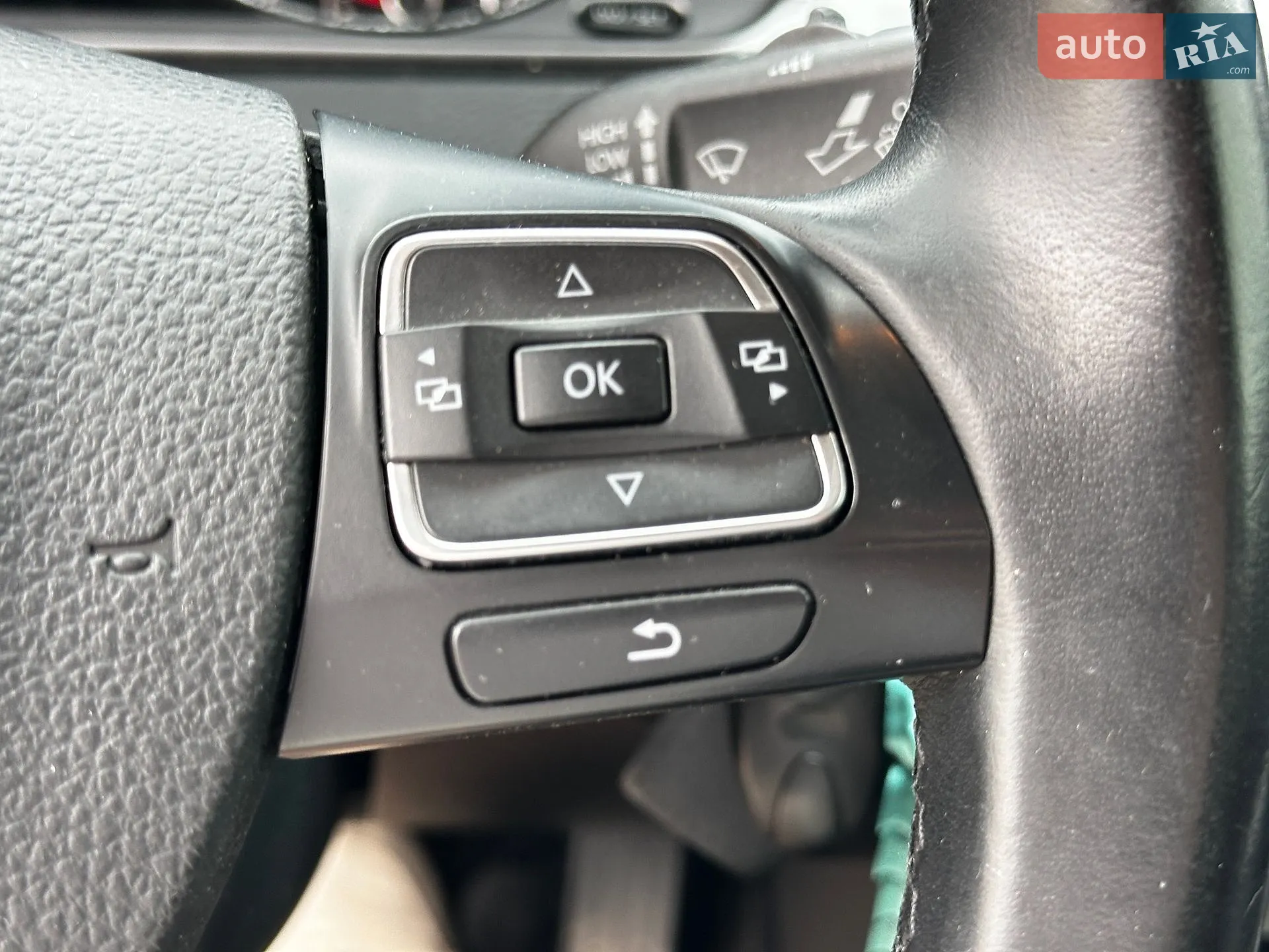 2014 Volkswagen Passat - мініатюра 35