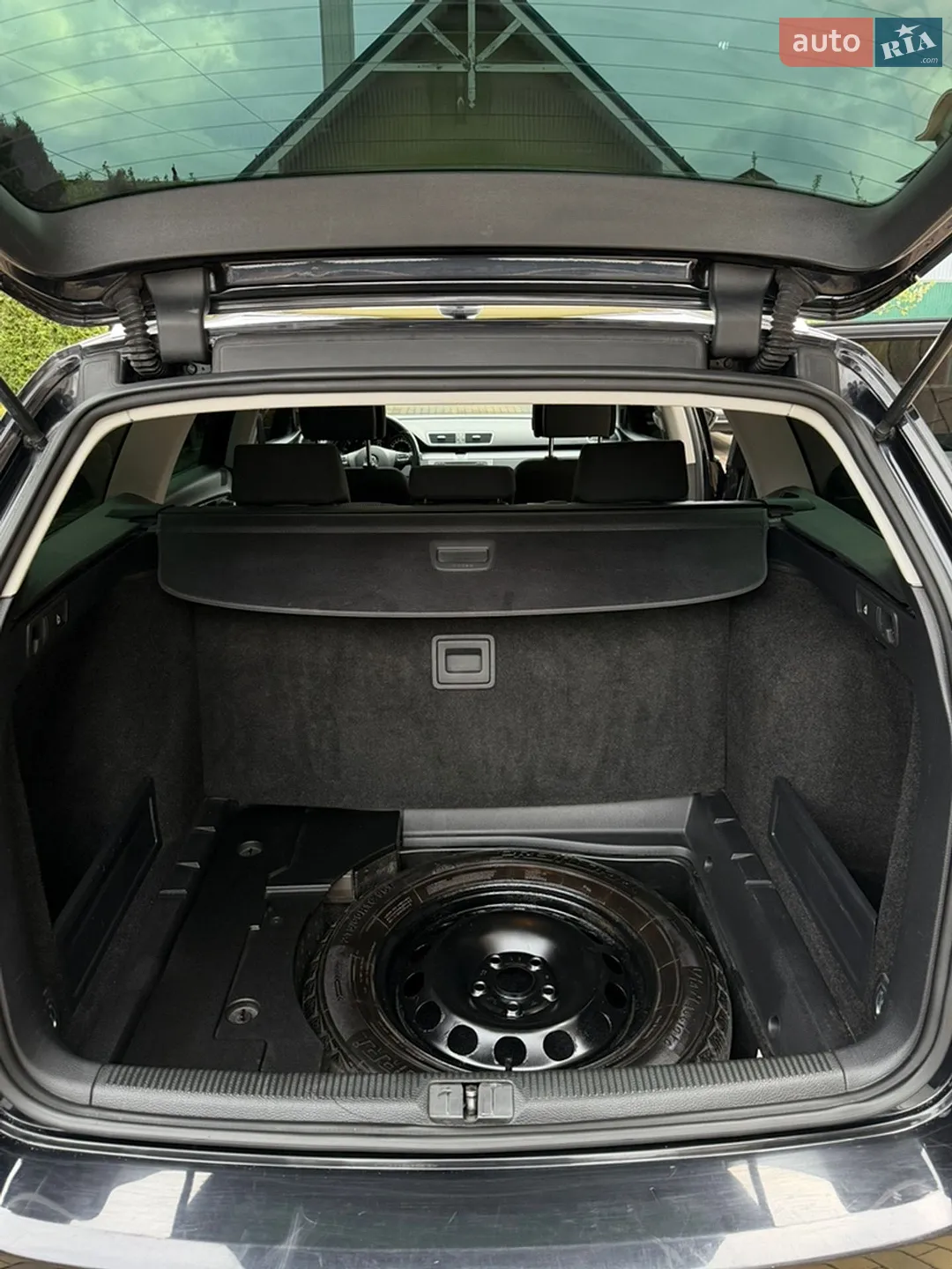 2011 Volkswagen Passat - мініатюра 12