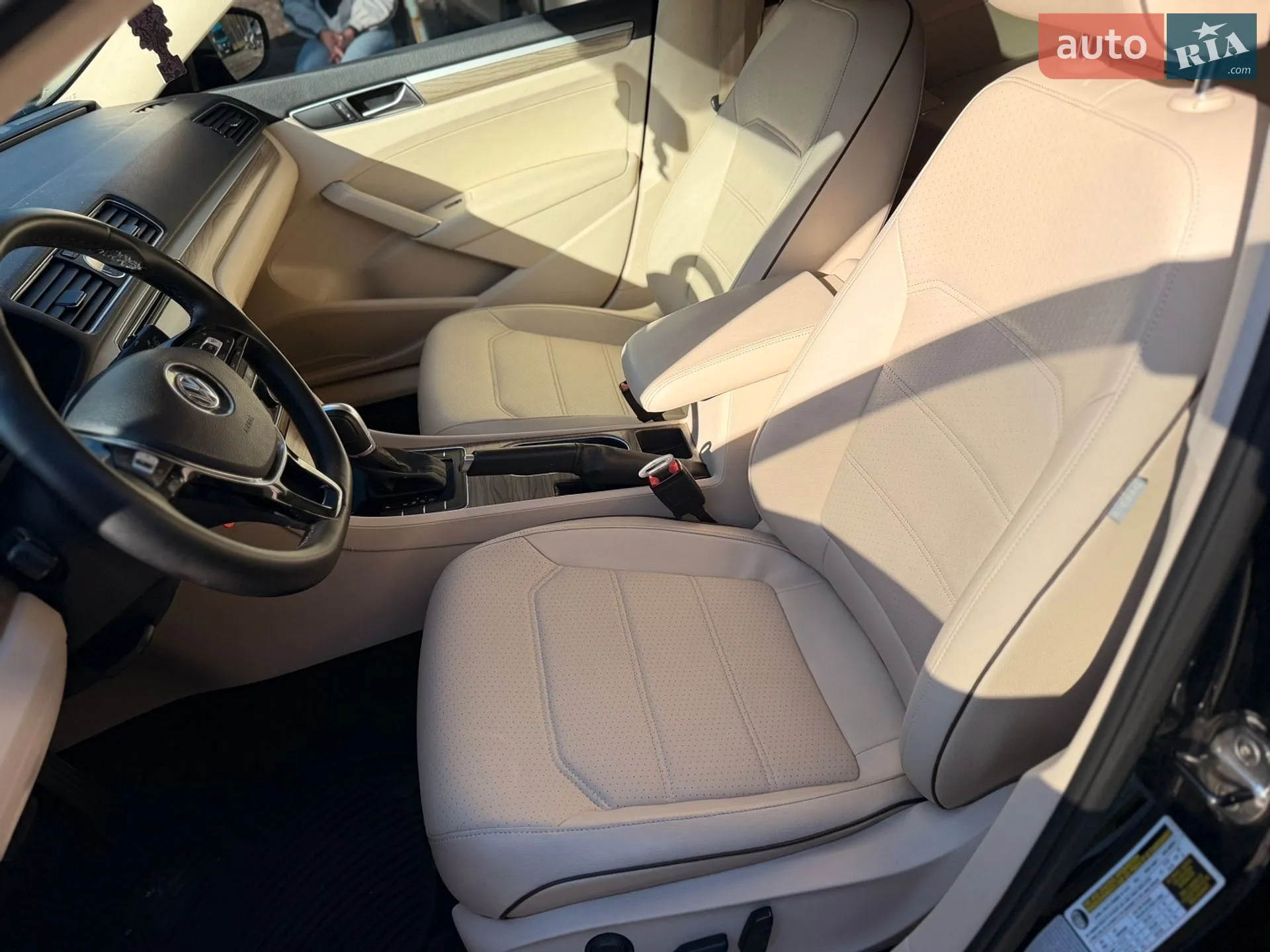 2016 Volkswagen Passat - мініатюра 4