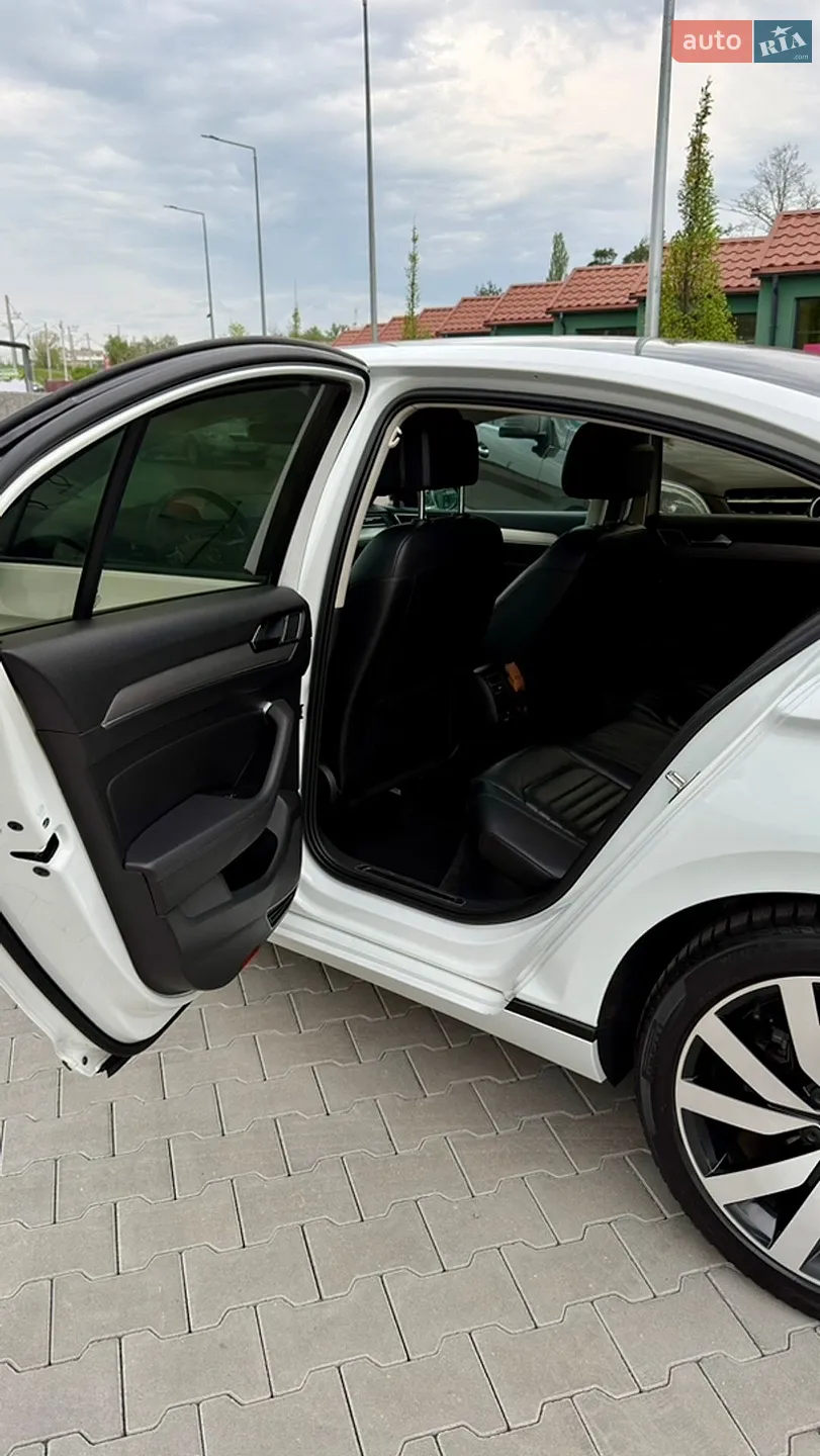 2015 Volkswagen Passat - мініатюра 13