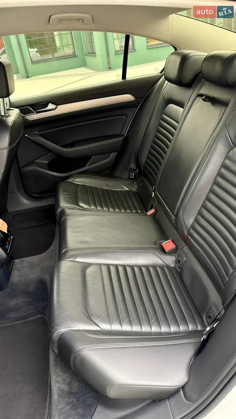 2015 Volkswagen Passat - мініатюра 19