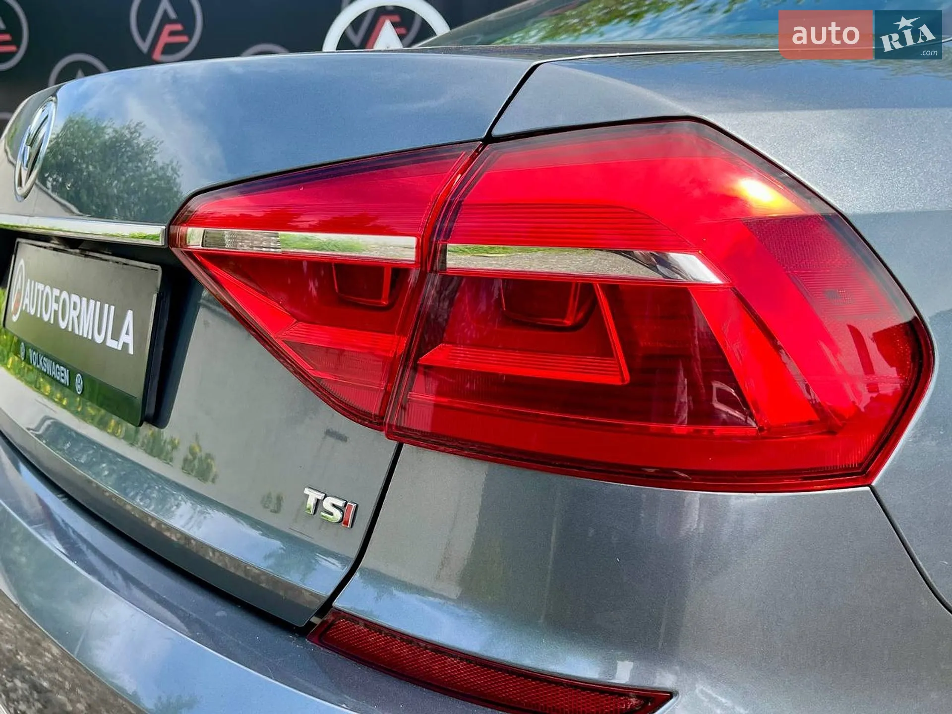 2015 Volkswagen Passat - мініатюра 8