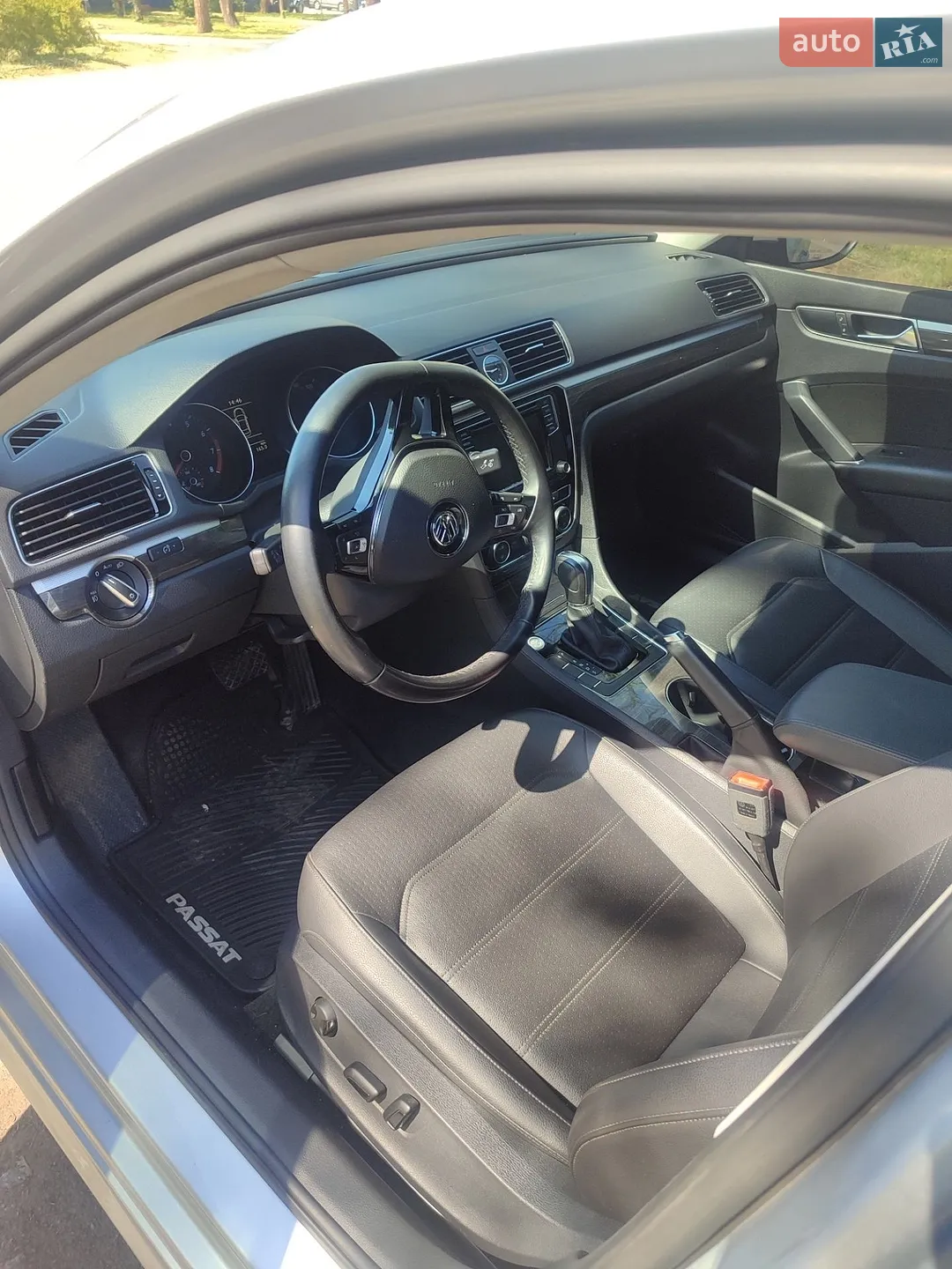 2017 Volkswagen Passat - мініатюра 9