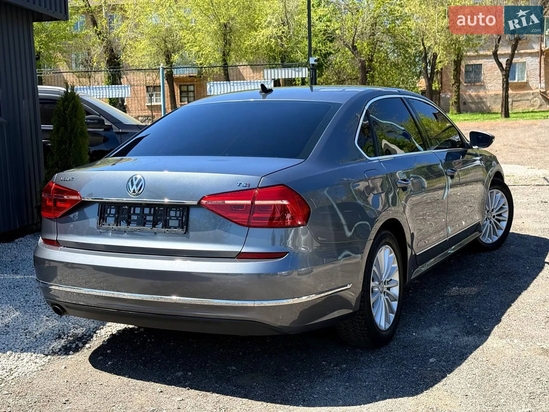 2016 Volkswagen Passat - мініатюра 9