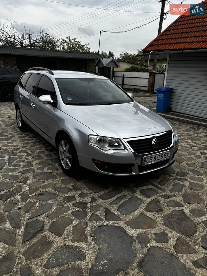 2010 Volkswagen Passat - мініатюра 7