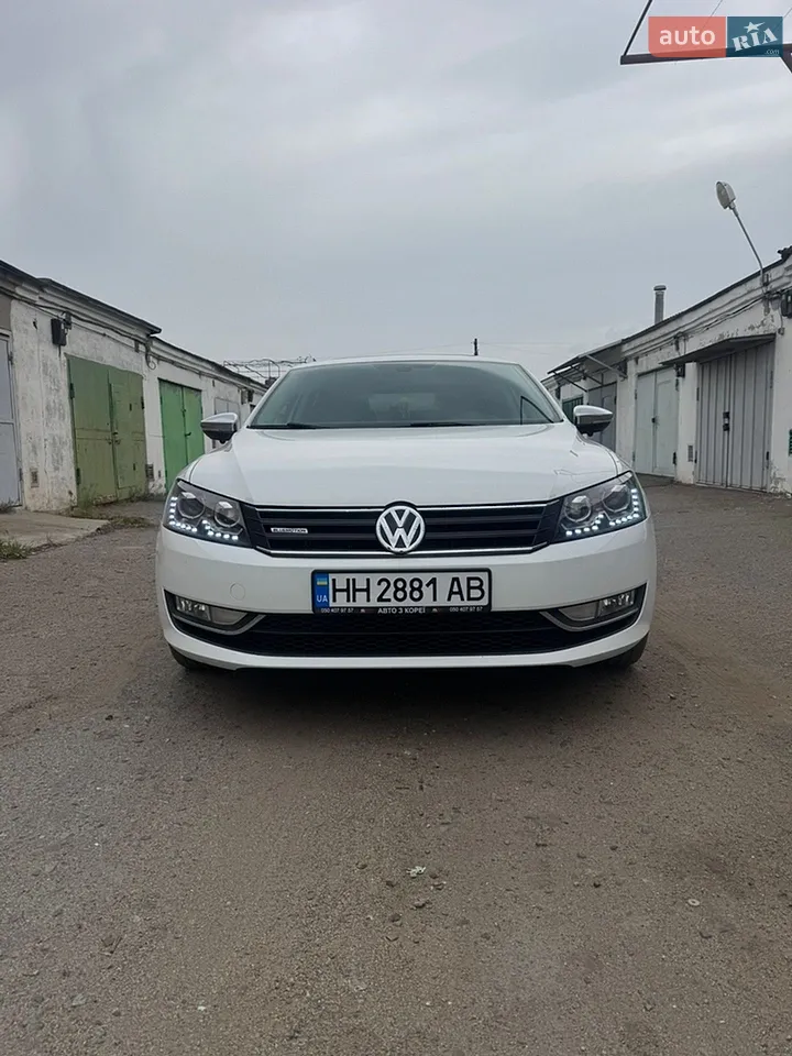 2014 Volkswagen Passat - мініатюра 41