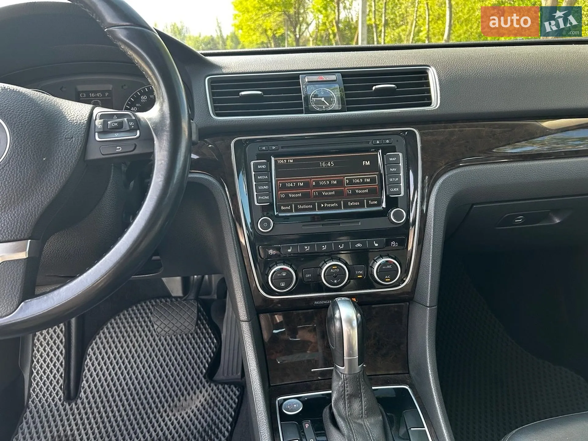 2015 Volkswagen Passat - мініатюра 4