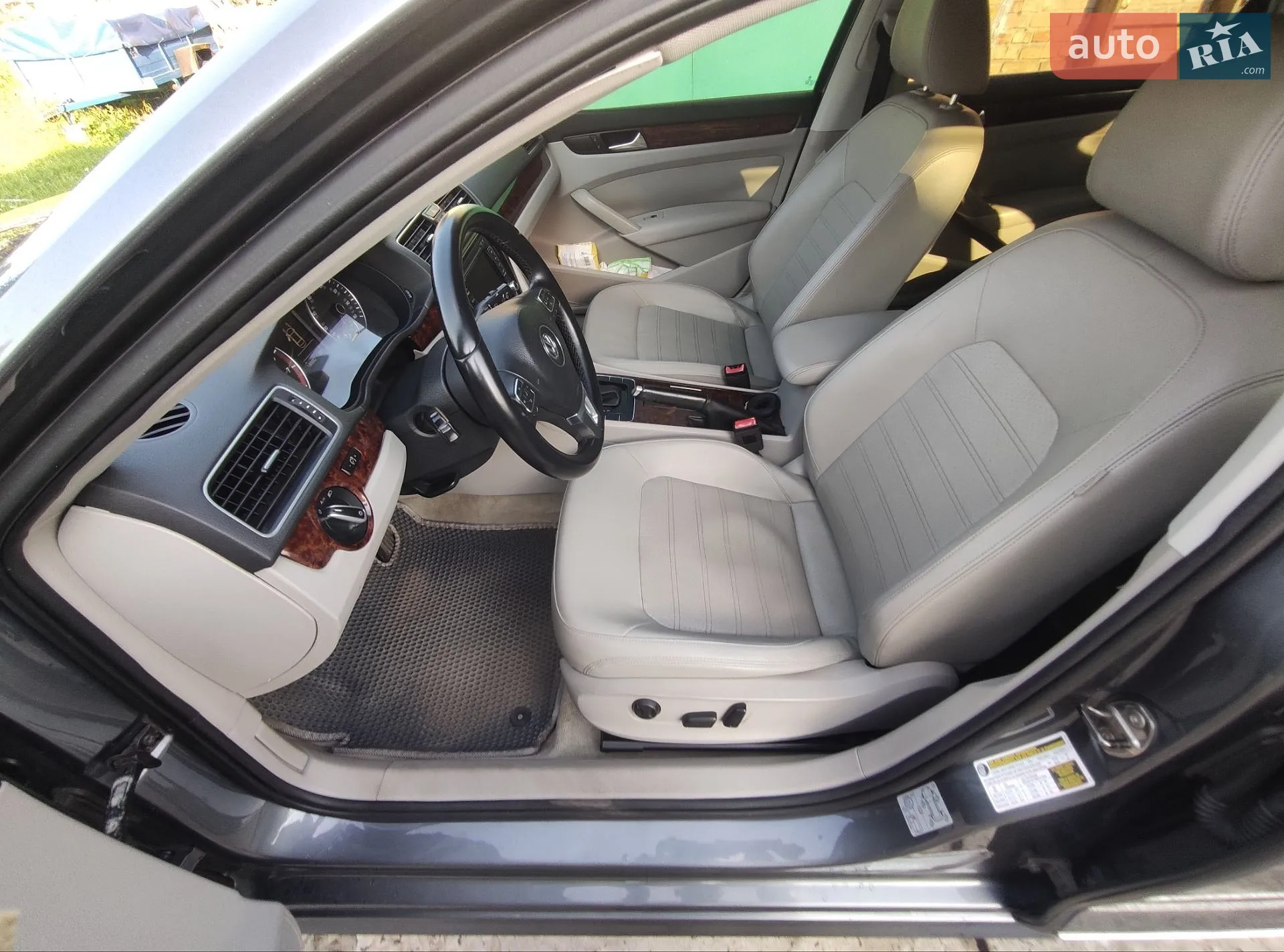 2011 Volkswagen Passat - мініатюра 31