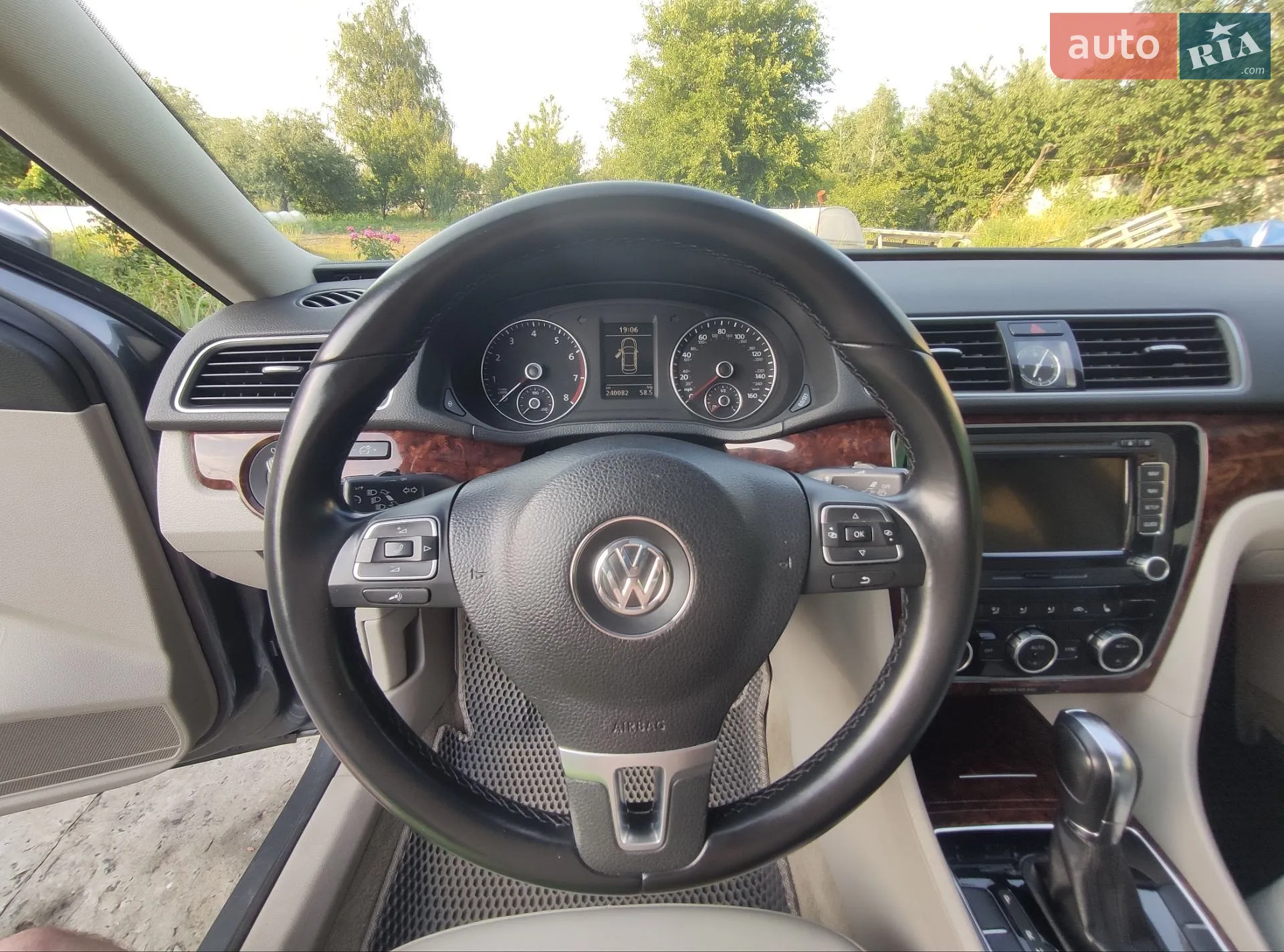 2011 Volkswagen Passat - мініатюра 40