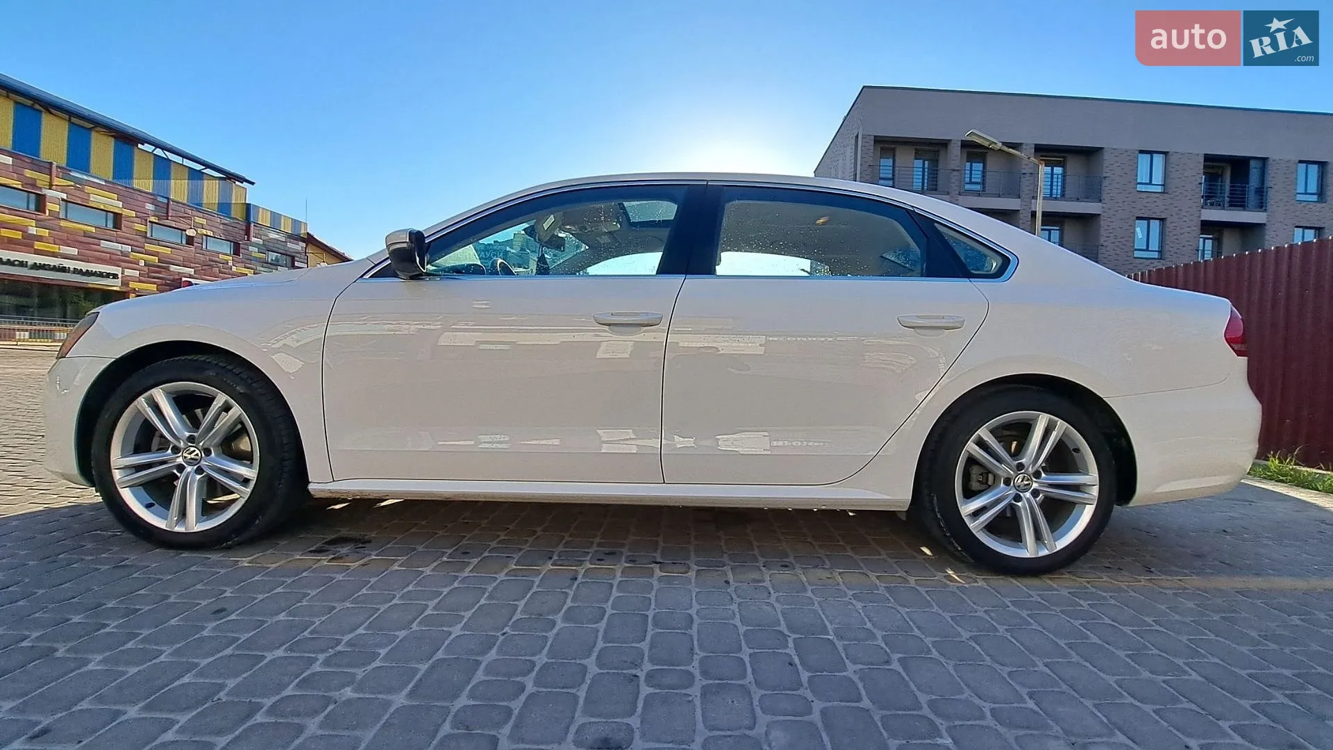 2013 Volkswagen Passat - мініатюра 2