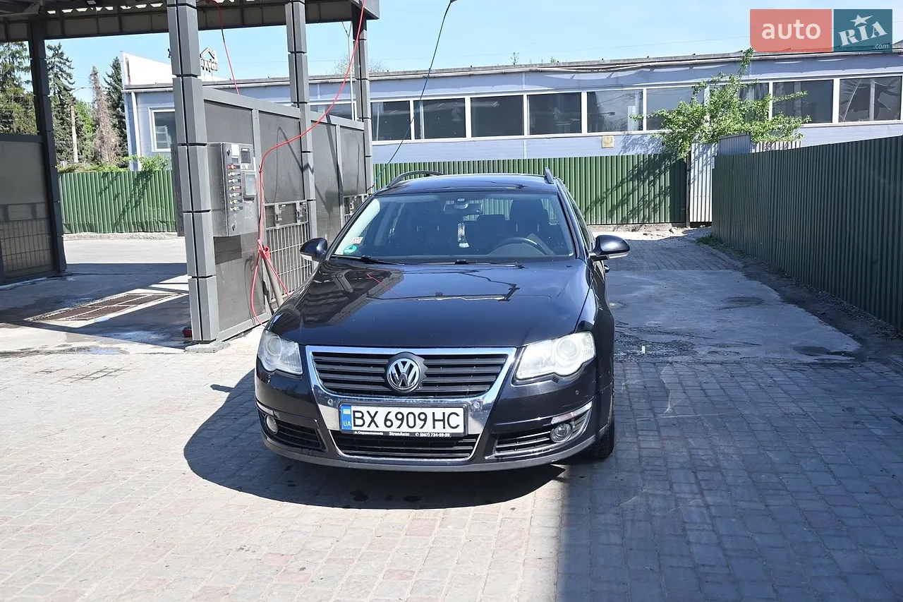 2010 Volkswagen Passat - мініатюра 18