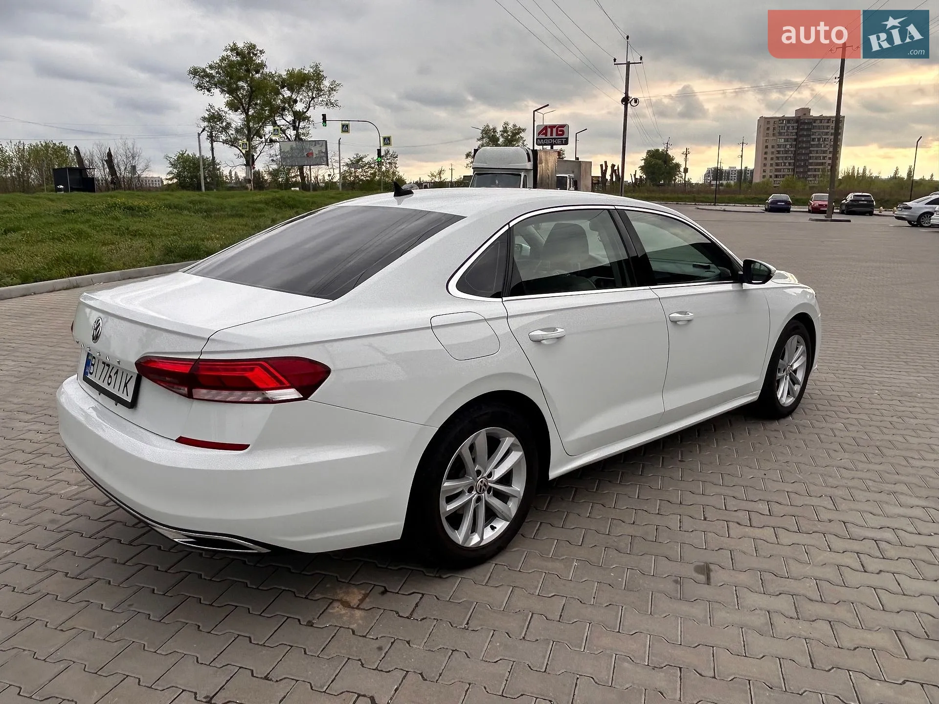 2019 Volkswagen Passat - мініатюра 4