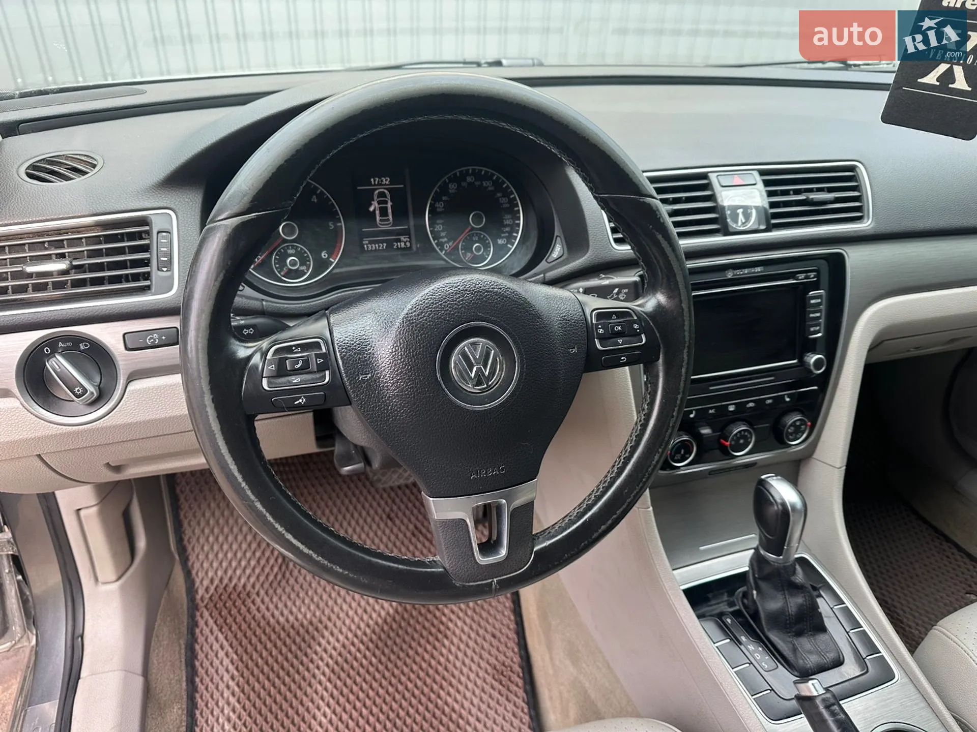 2014 Volkswagen Passat - мініатюра 9