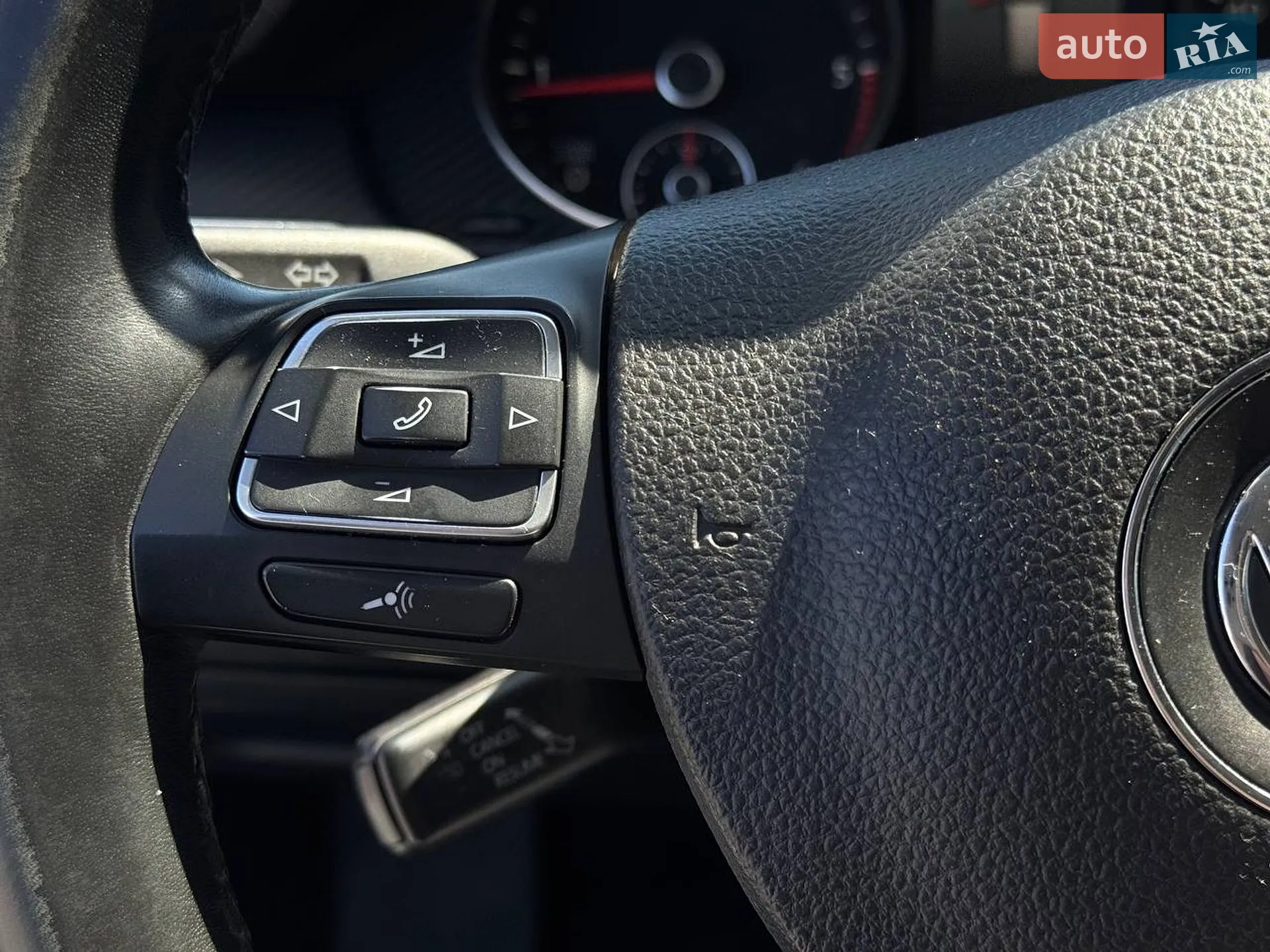 2012 Volkswagen Passat - мініатюра 32