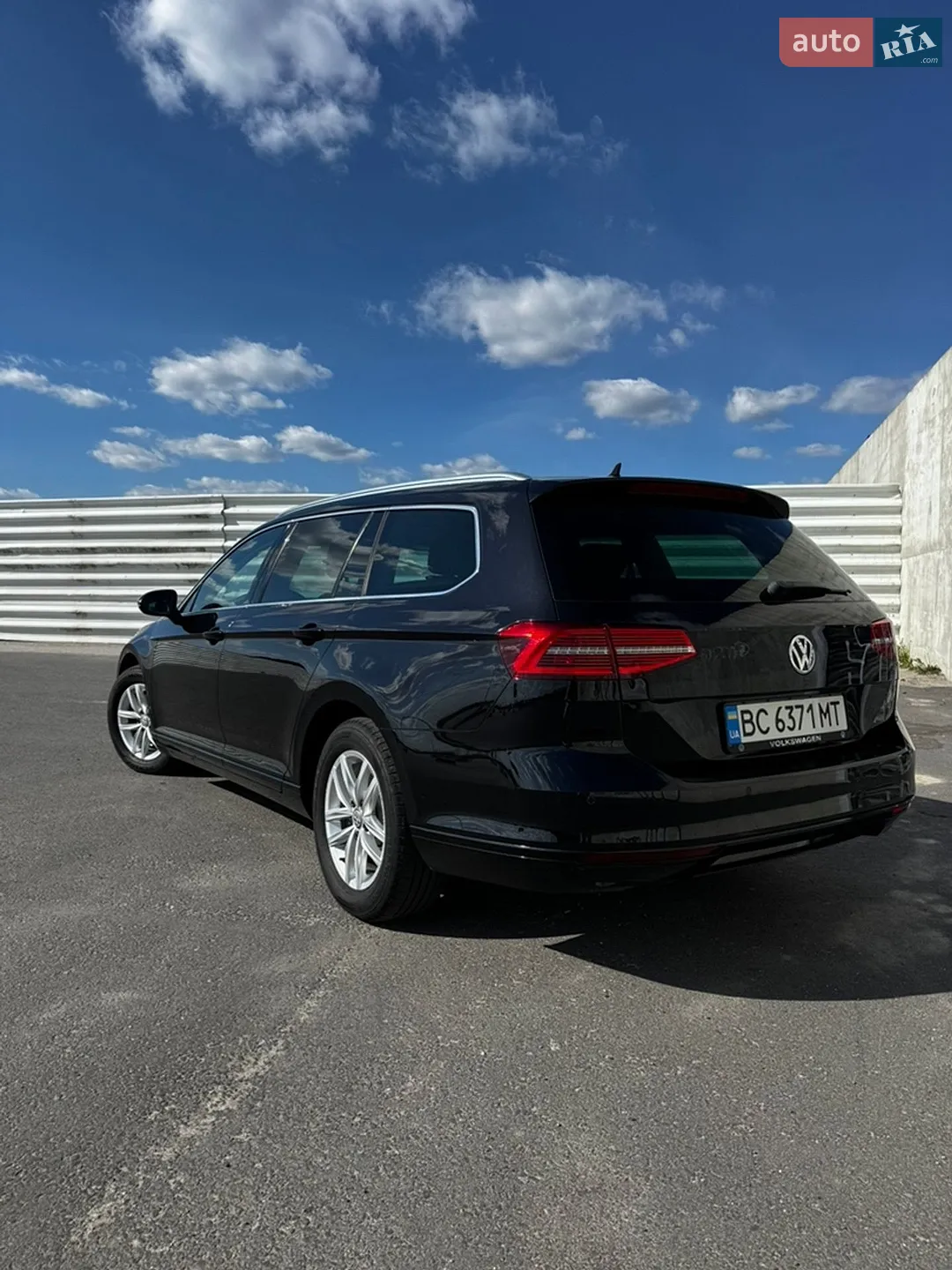 2016 Volkswagen Passat - мініатюра 10
