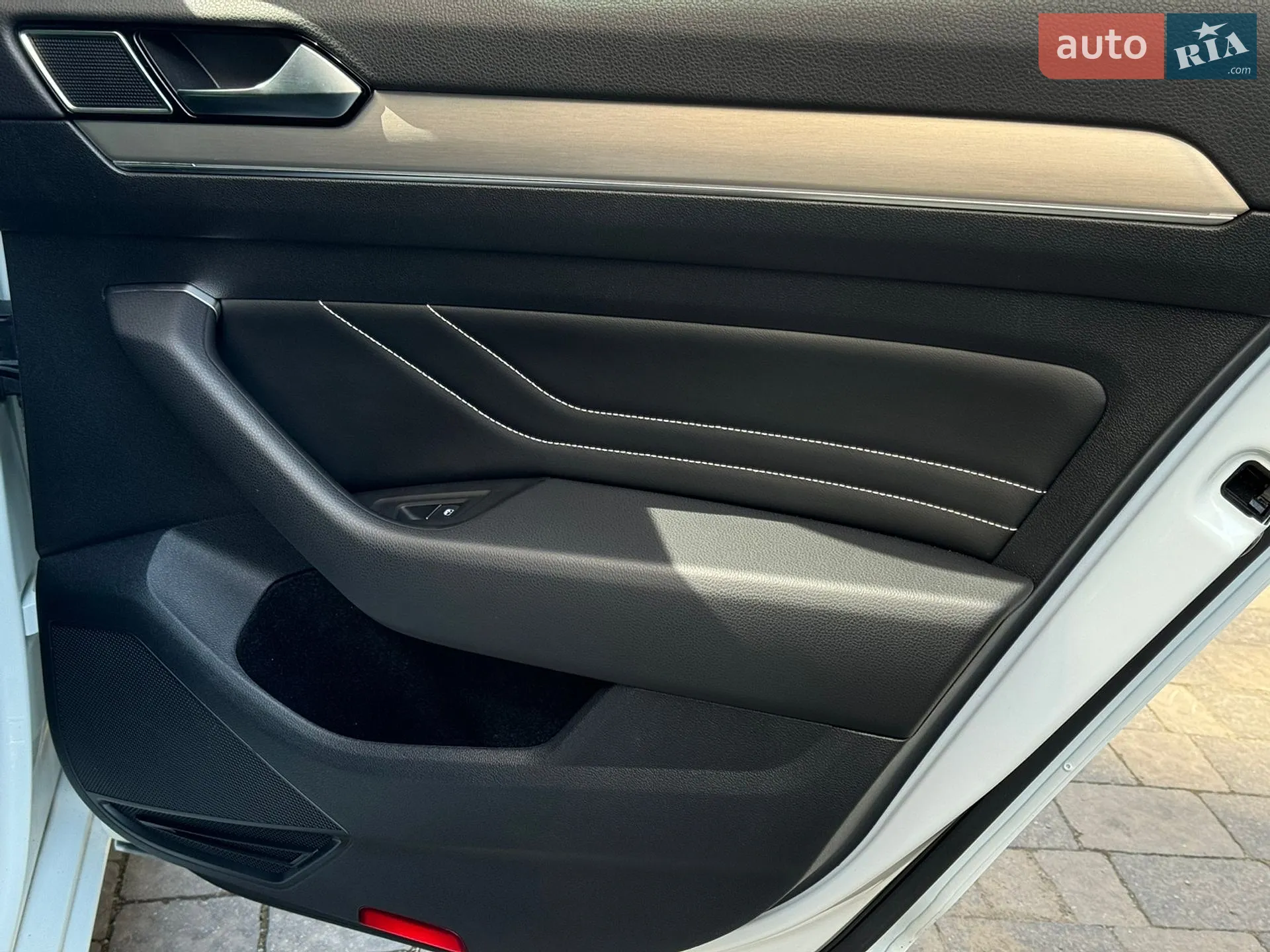 2020 Volkswagen Passat - мініатюра 42