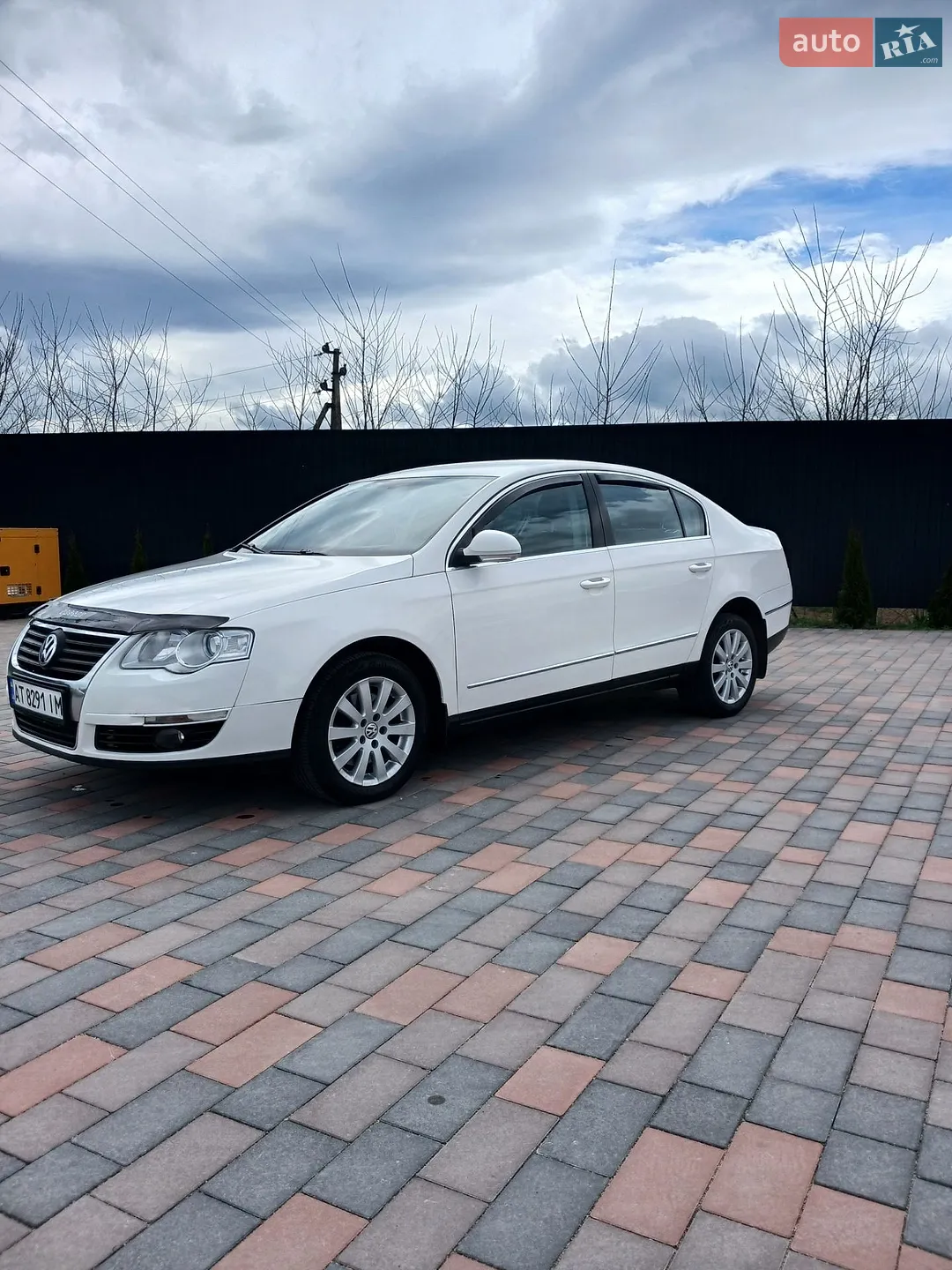 2010 Volkswagen Passat - мініатюра 6