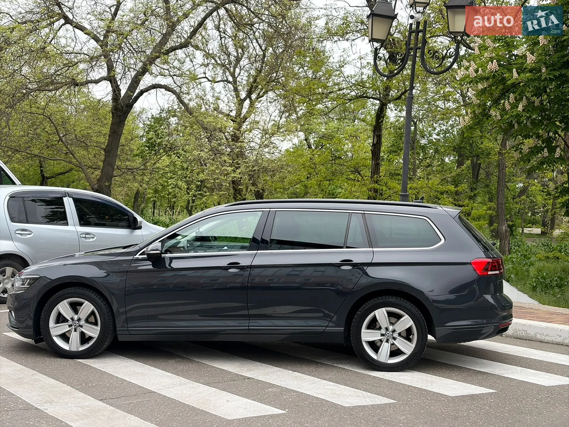 2019 Volkswagen Passat - мініатюра 15