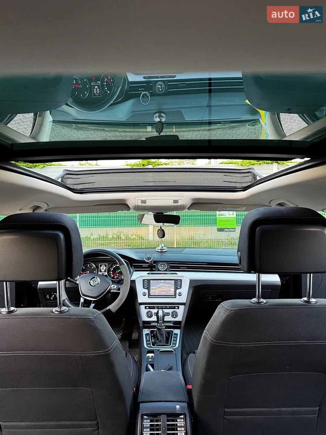 2016 Volkswagen Passat - мініатюра 2