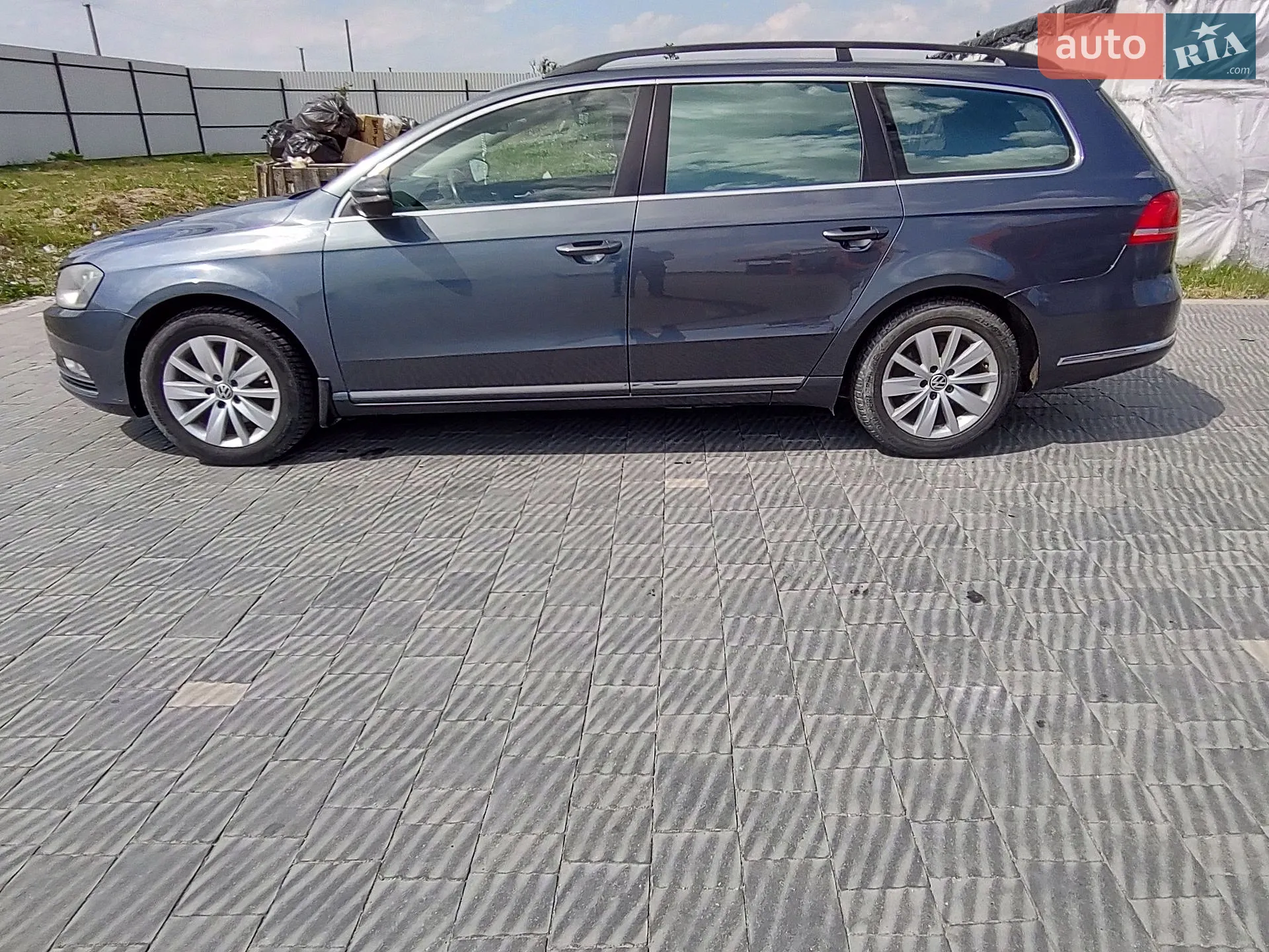2011 Volkswagen Passat - мініатюра 9