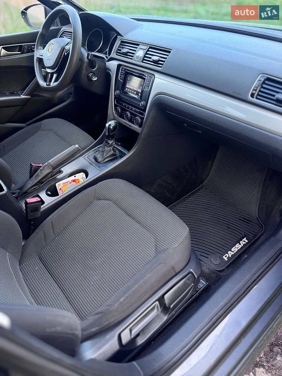 2016 Volkswagen Passat - мініатюра 11