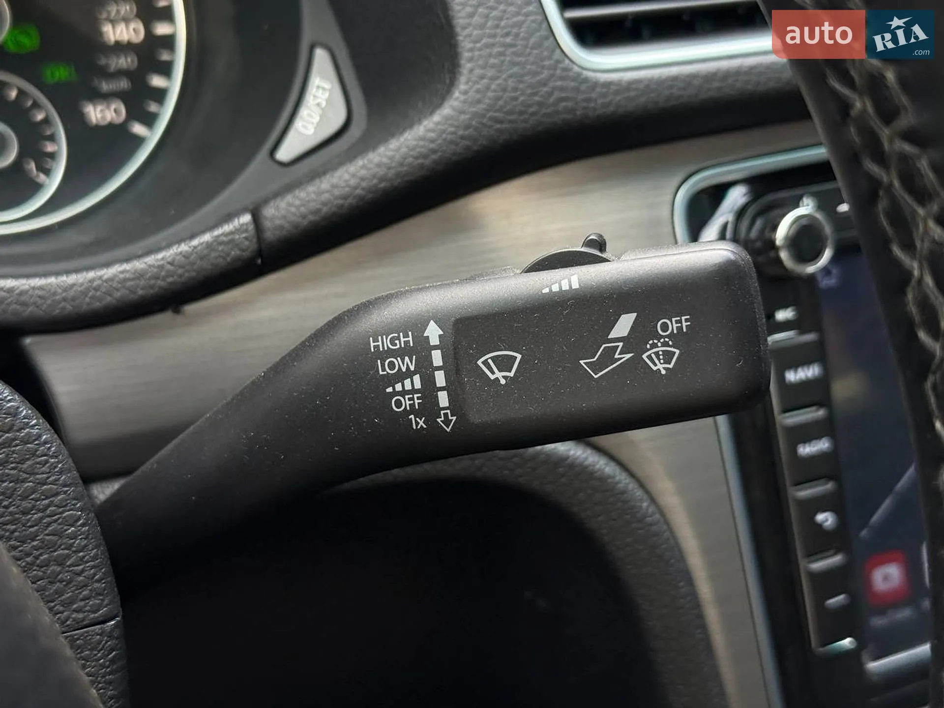 2014 Volkswagen Passat - мініатюра 31