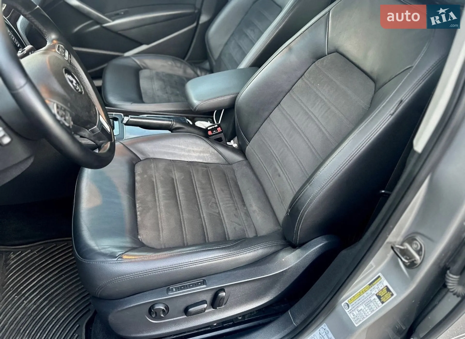 2014 Volkswagen Passat - мініатюра 17