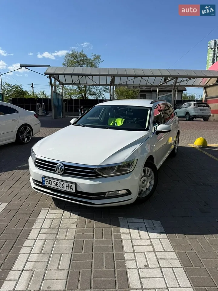 2017 Volkswagen Passat - мініатюра 17