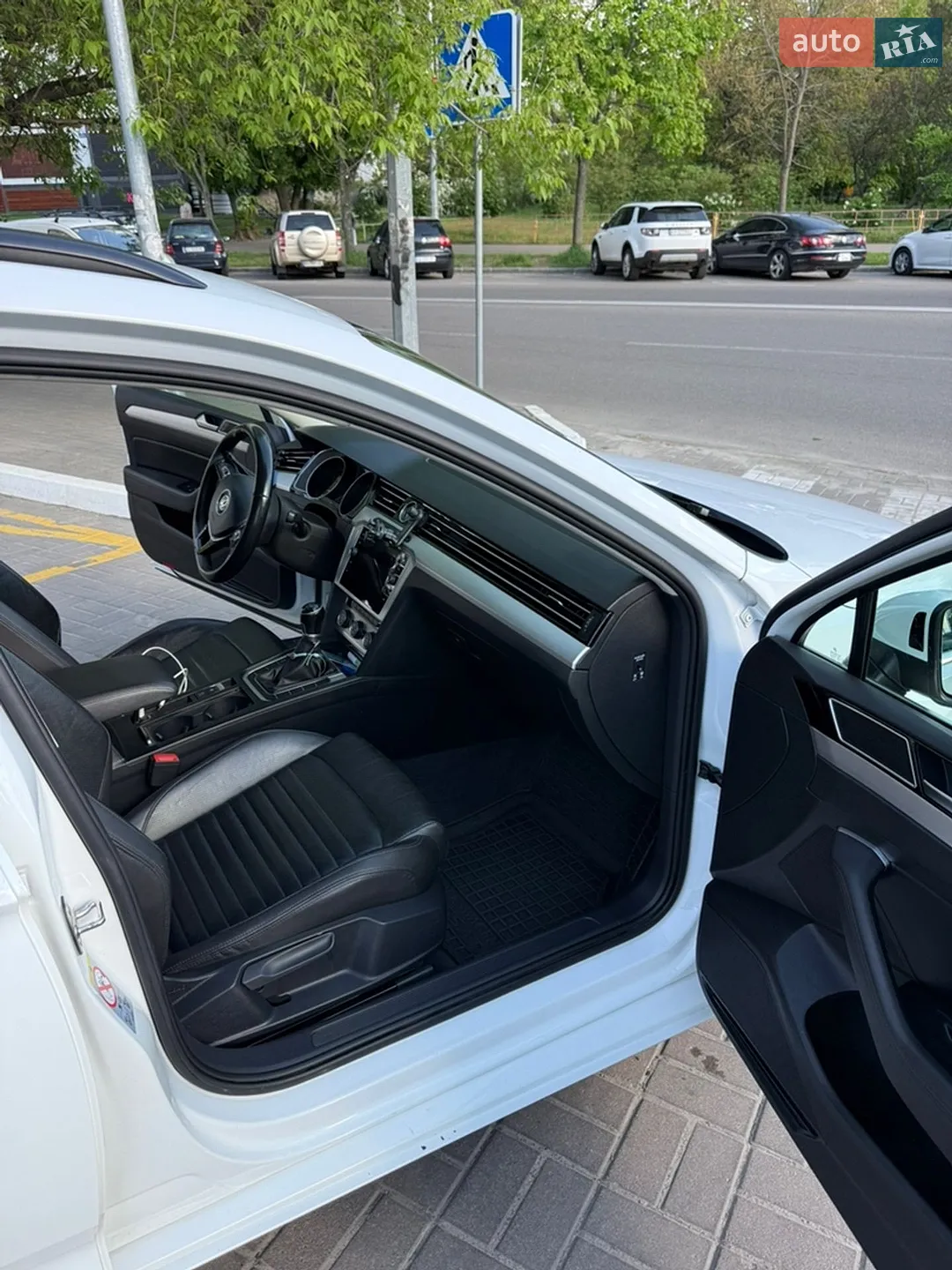 2017 Volkswagen Passat - мініатюра 8