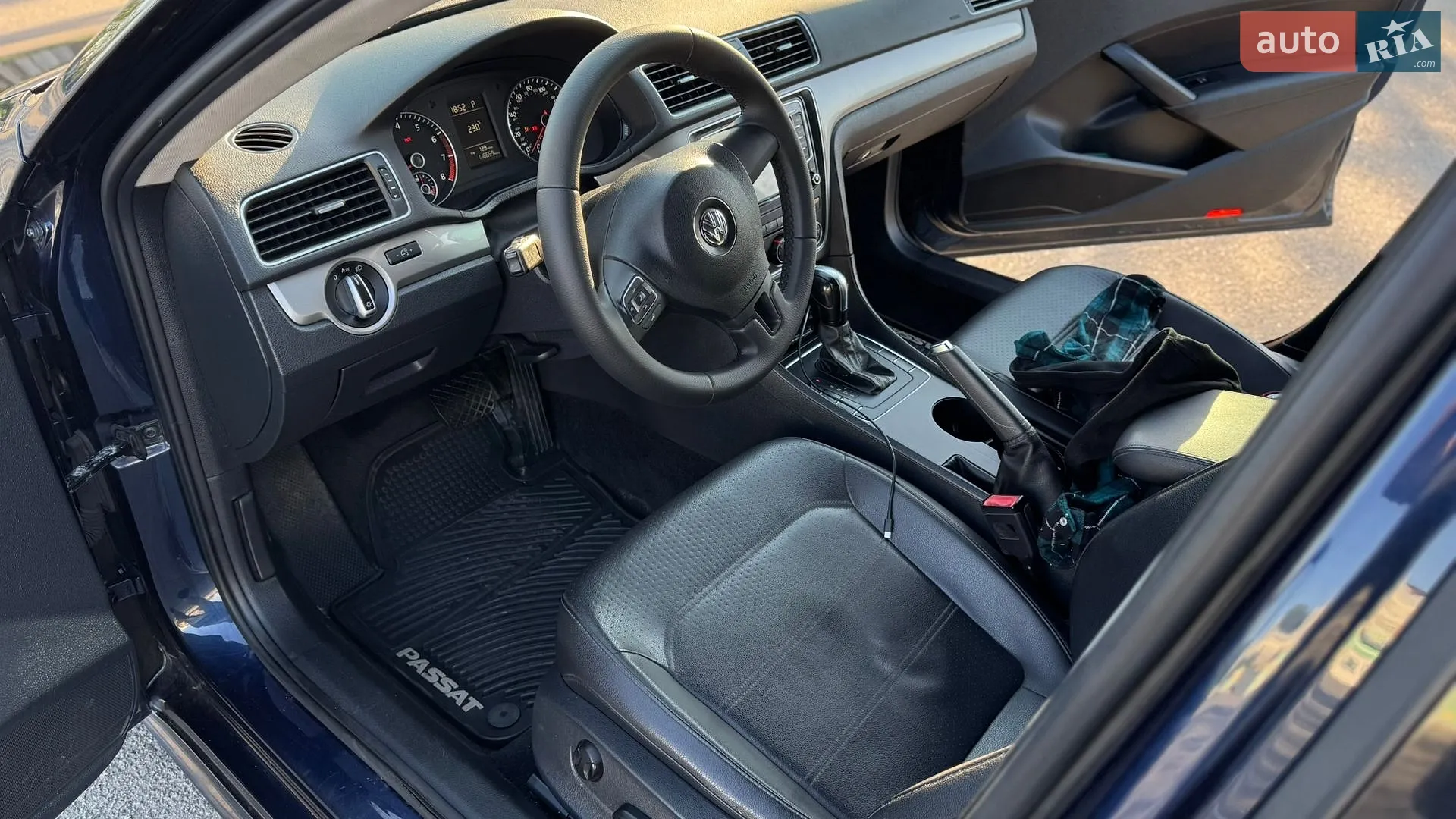 2013 Volkswagen Passat - мініатюра 15