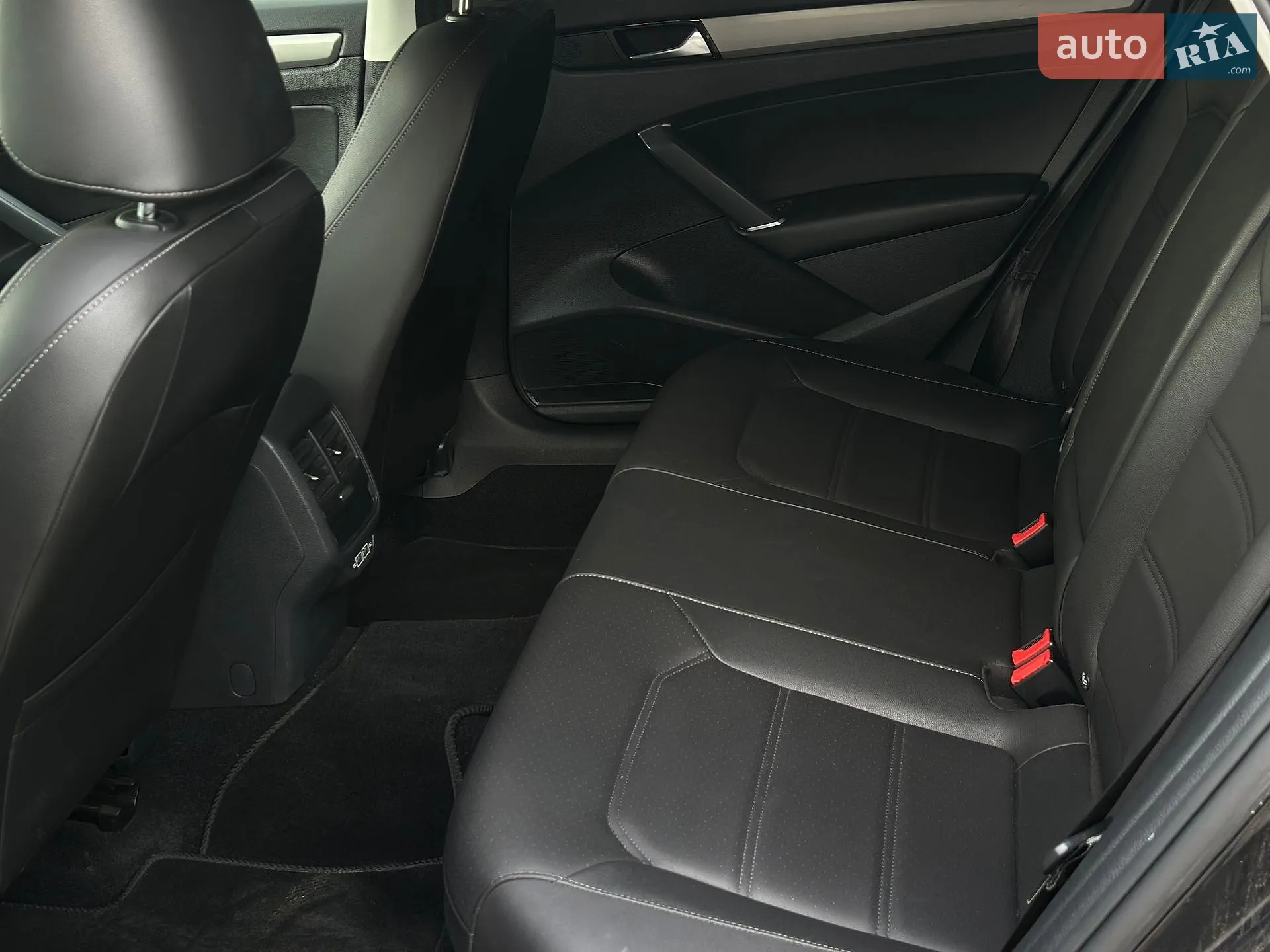 2020 Volkswagen Passat - мініатюра 34