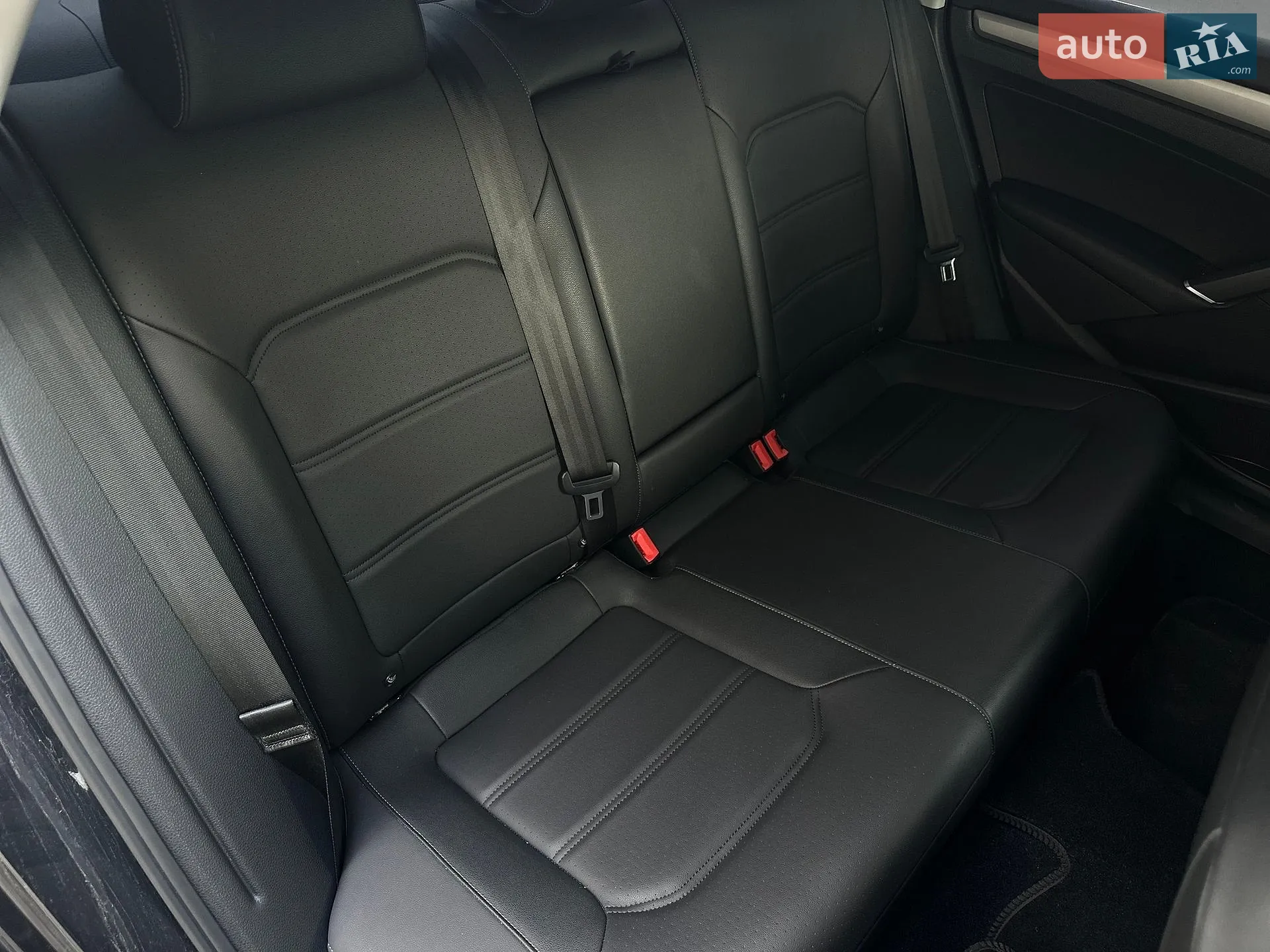 2020 Volkswagen Passat - мініатюра 40