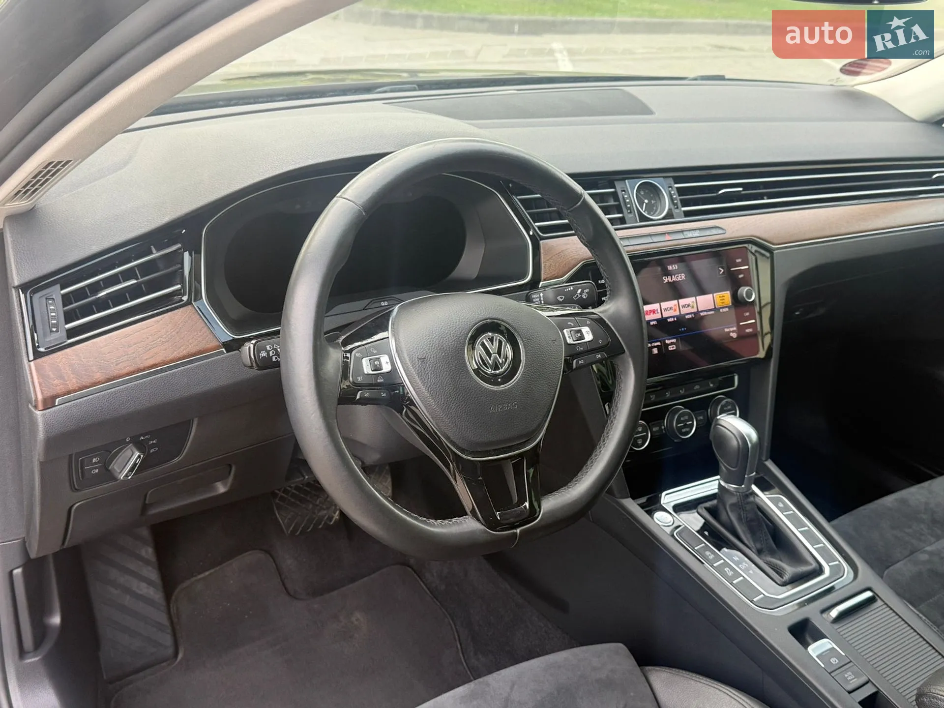 2017 Volkswagen Passat - мініатюра 36