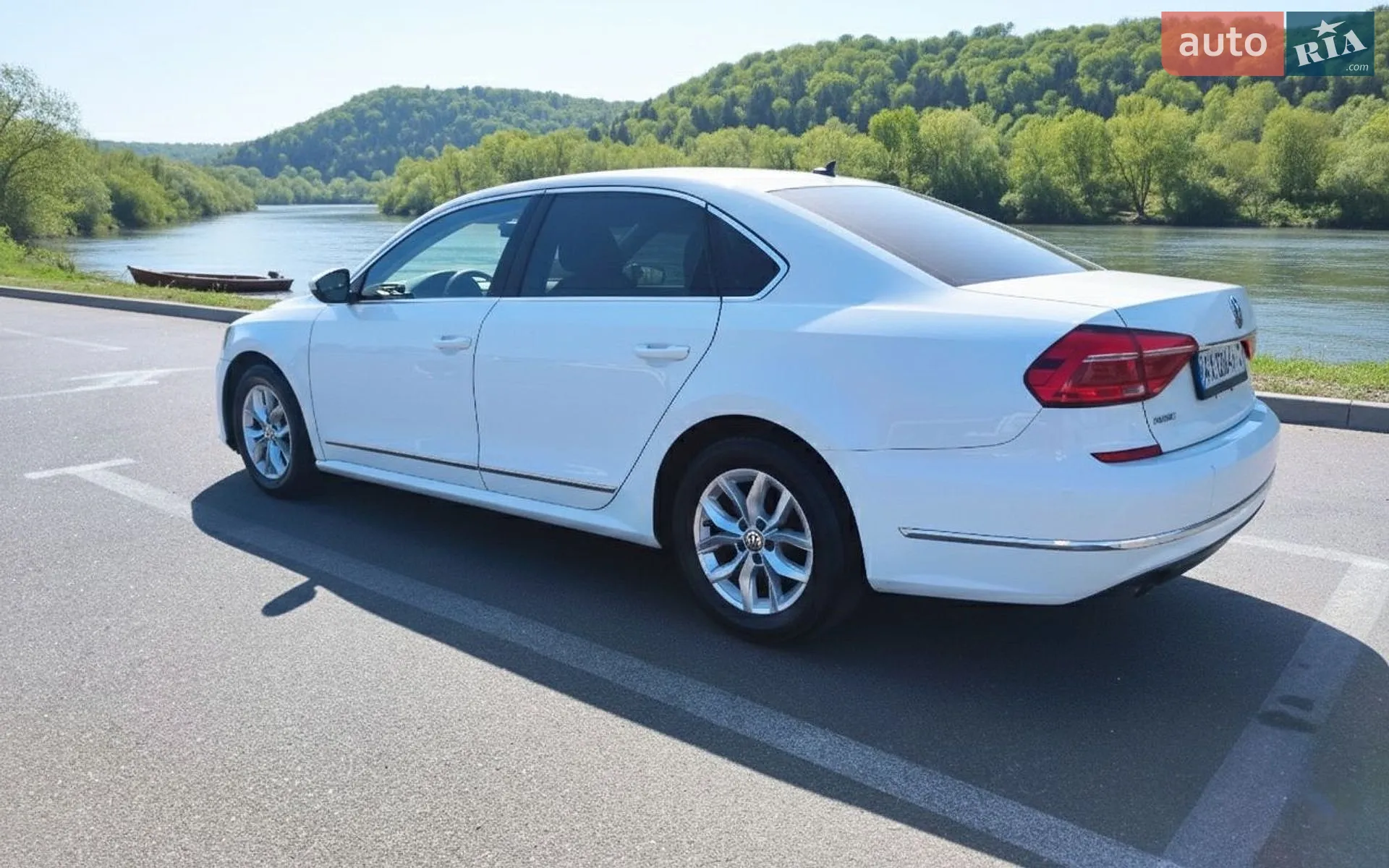2016 Volkswagen Passat - мініатюра 17
