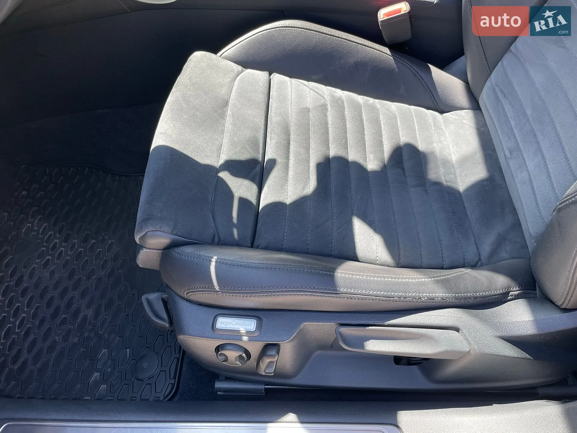 2015 Volkswagen Passat - мініатюра 21