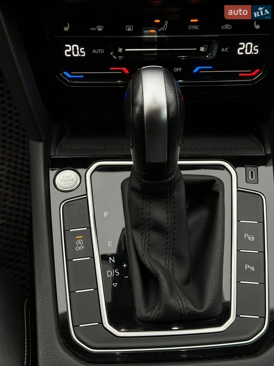2022 Volkswagen Passat - мініатюра 24