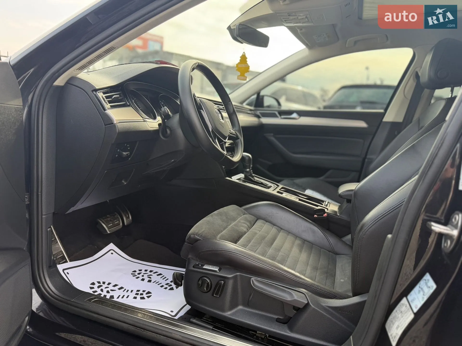 2017 Volkswagen Passat - мініатюра 31