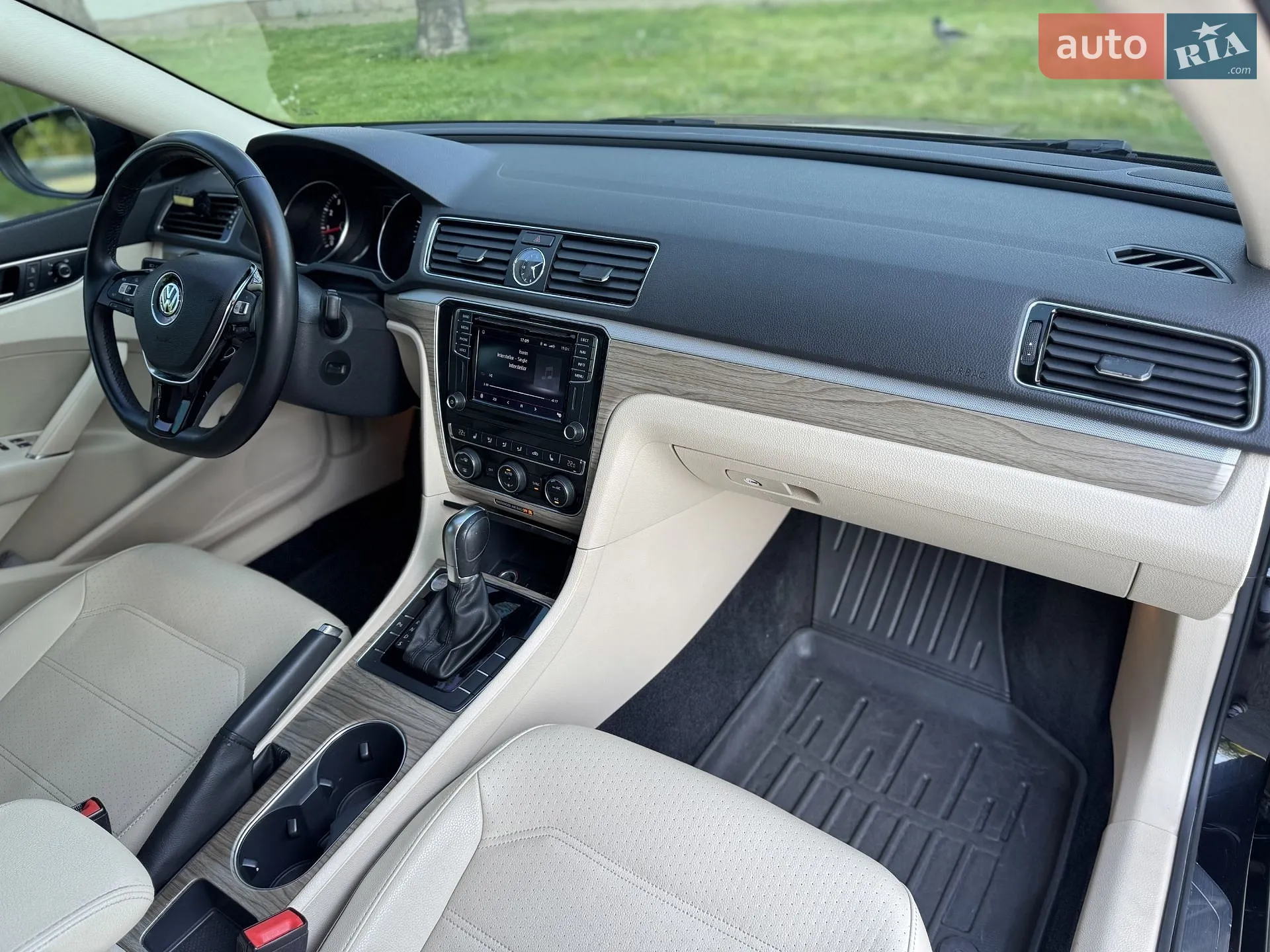 2016 Volkswagen Passat - мініатюра 15