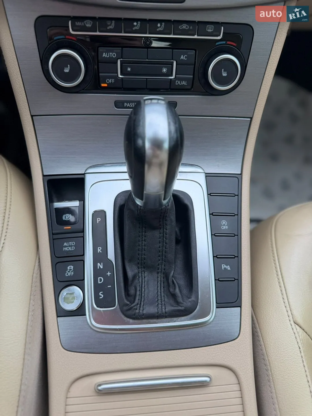 2011 Volkswagen Passat - мініатюра 8