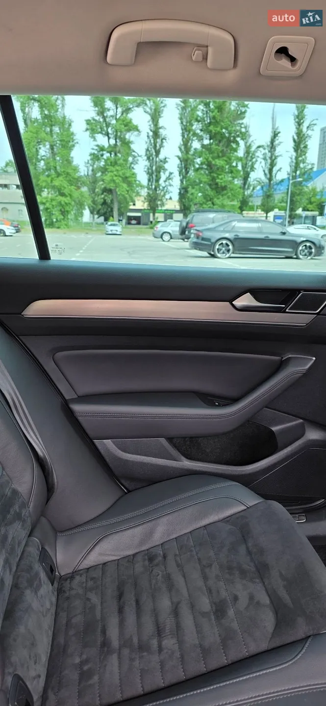 2016 Volkswagen Passat - мініатюра 30